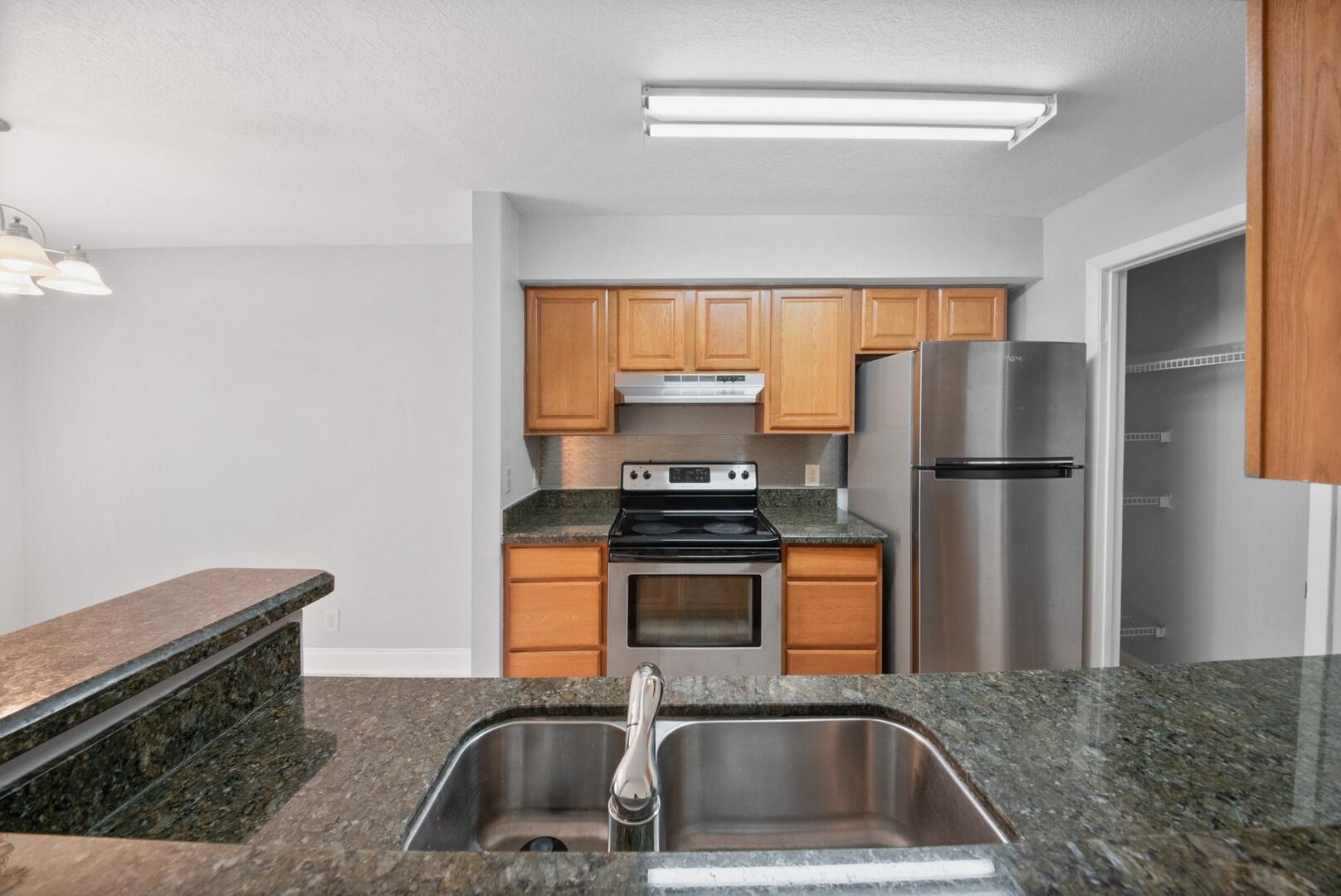 815 W Boynton Beach Boulevard 16-103