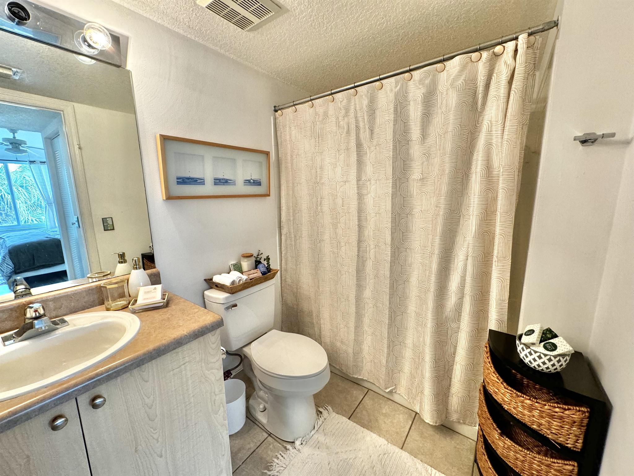 1119 Villa Circle