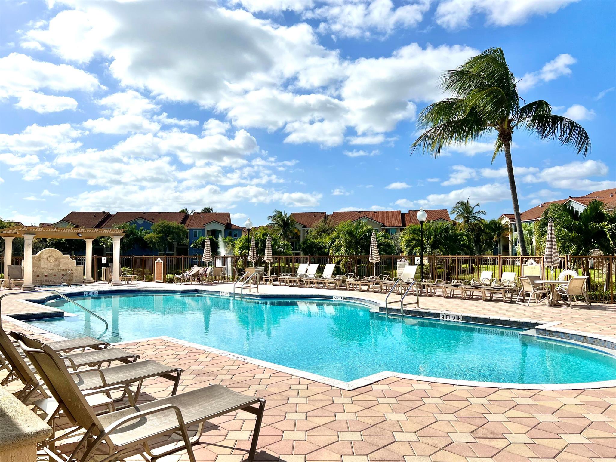 1119 Villa Circle