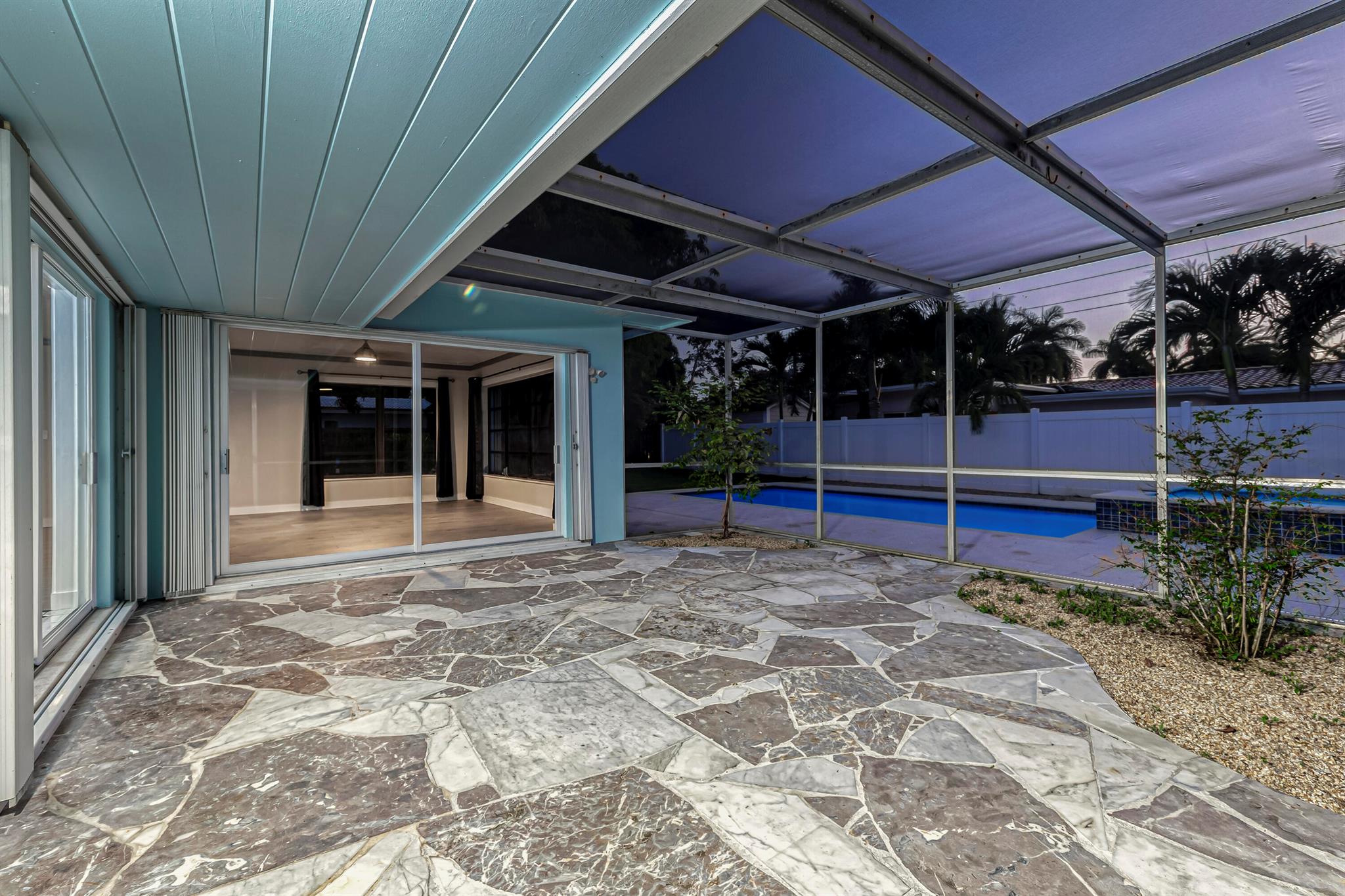 1233 SE 12th Terrace