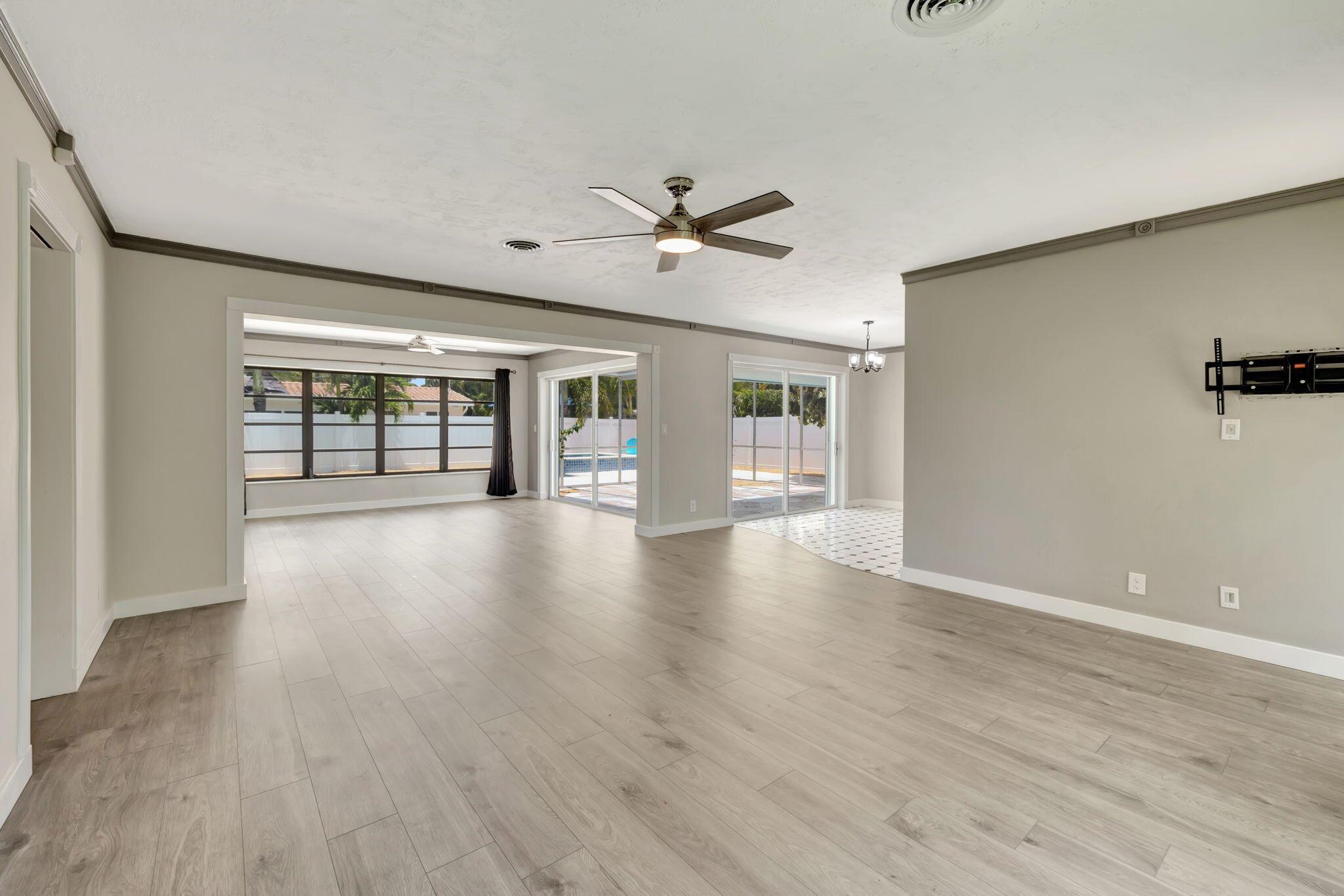 1233 SE 12th Terrace