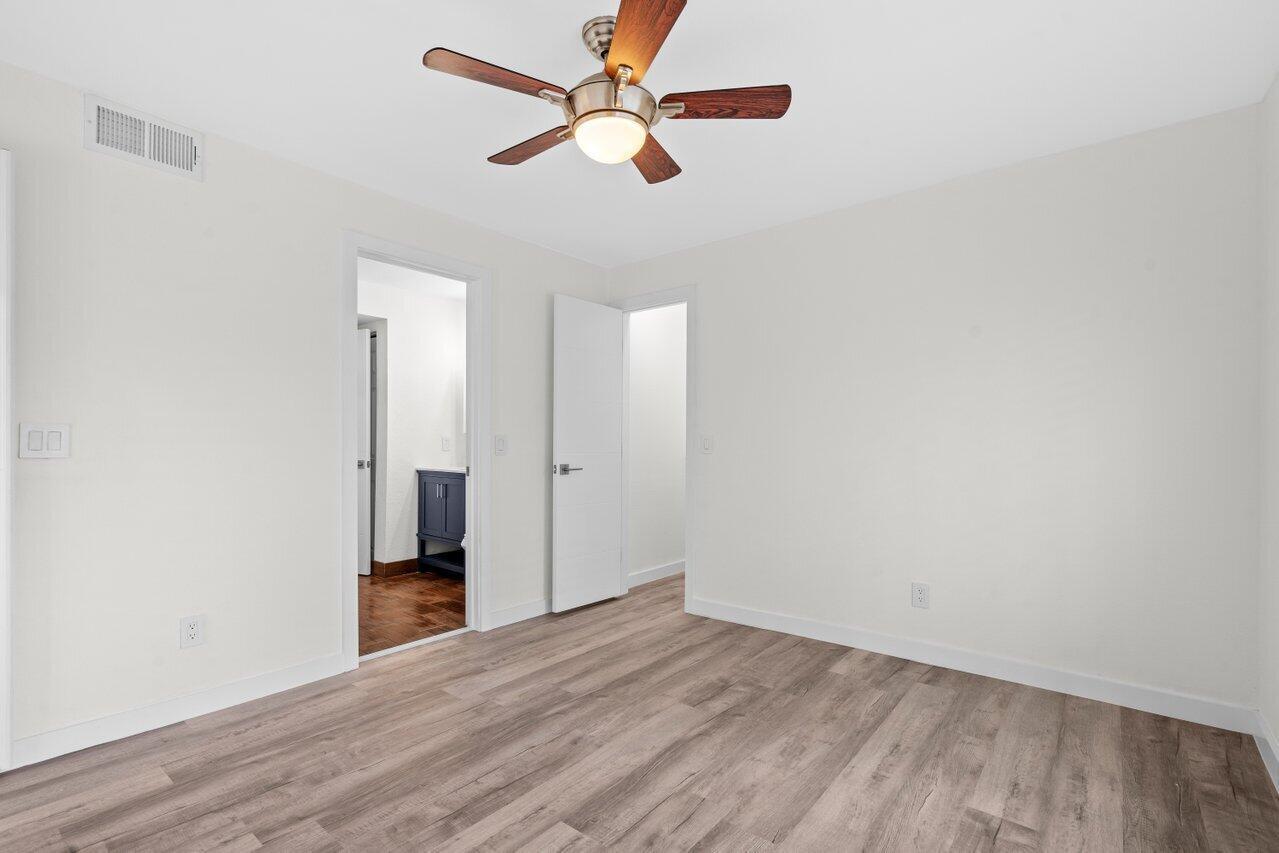 1825 Palm Cove Boulevard 7-307