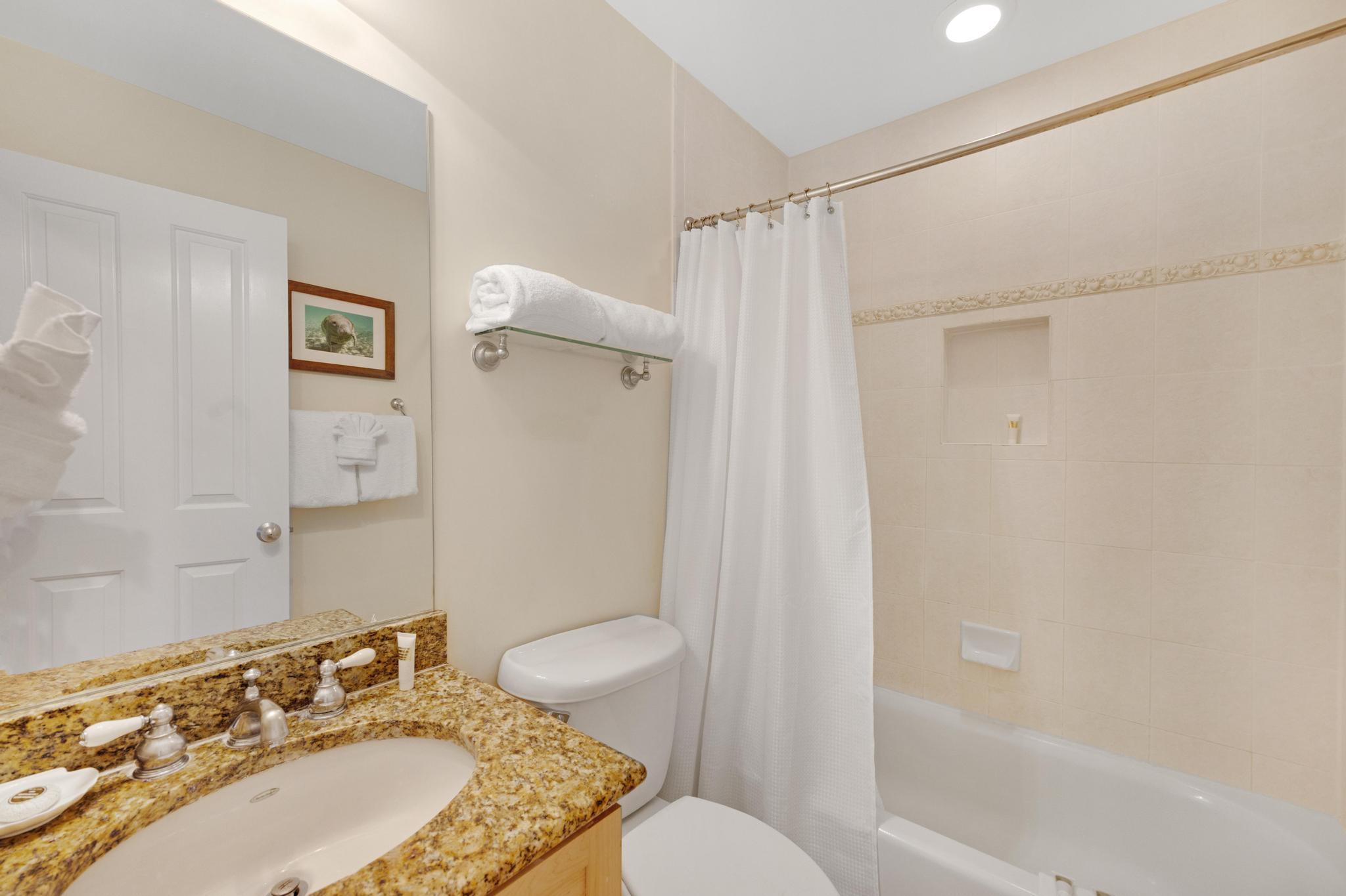 2600 Overseas Highway 37