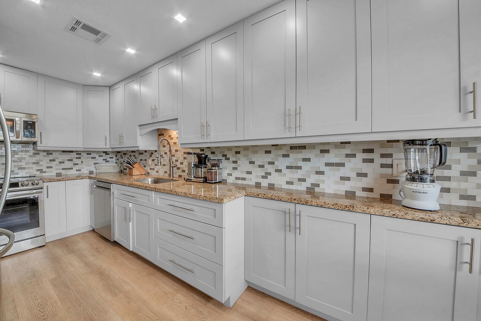 1140 Mahogany Way 103