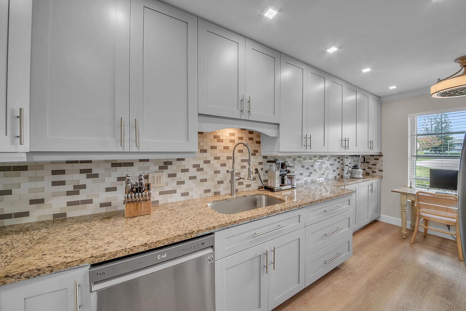 1140 Mahogany Way 103