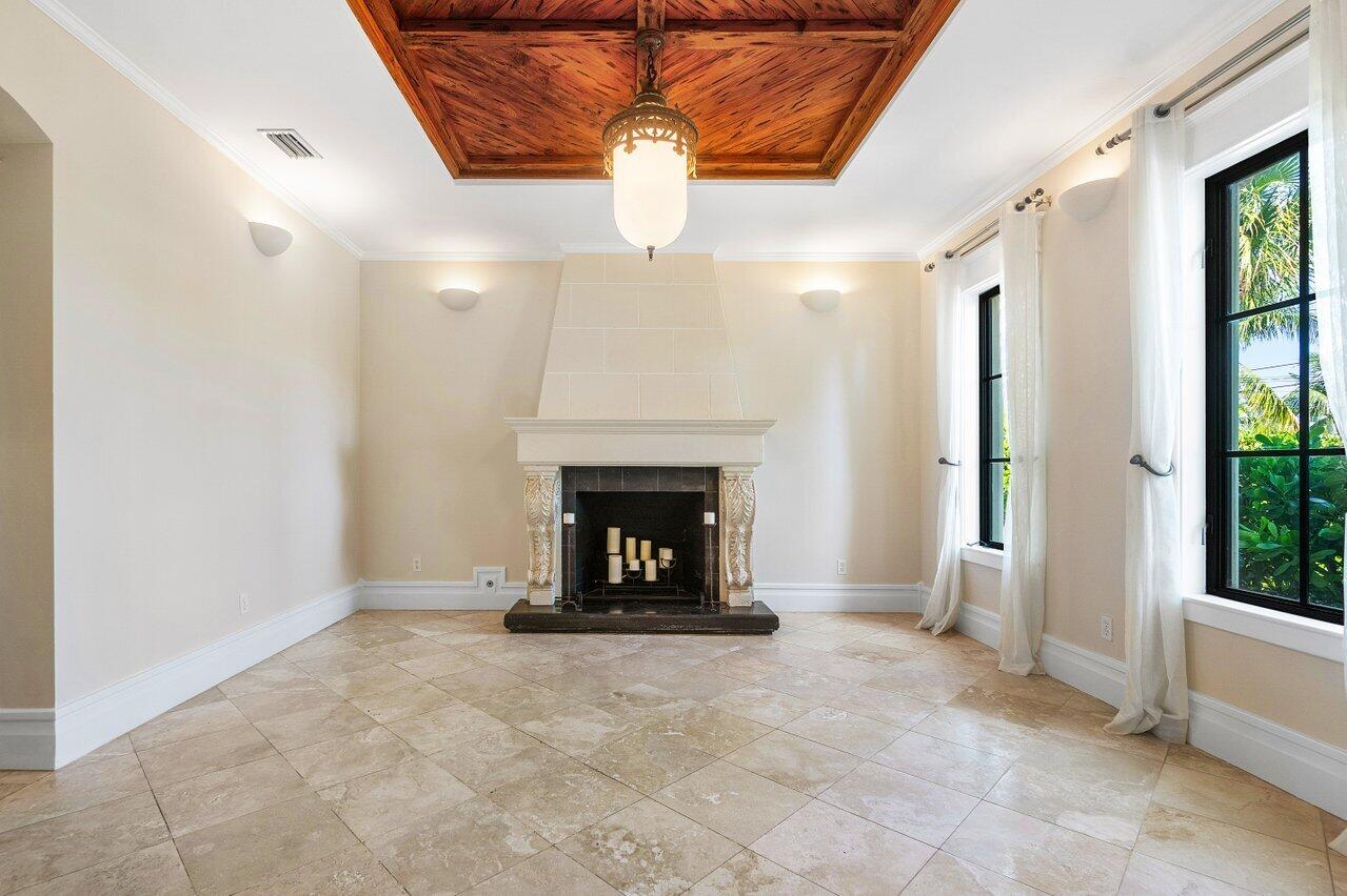 25 Harbor Drive