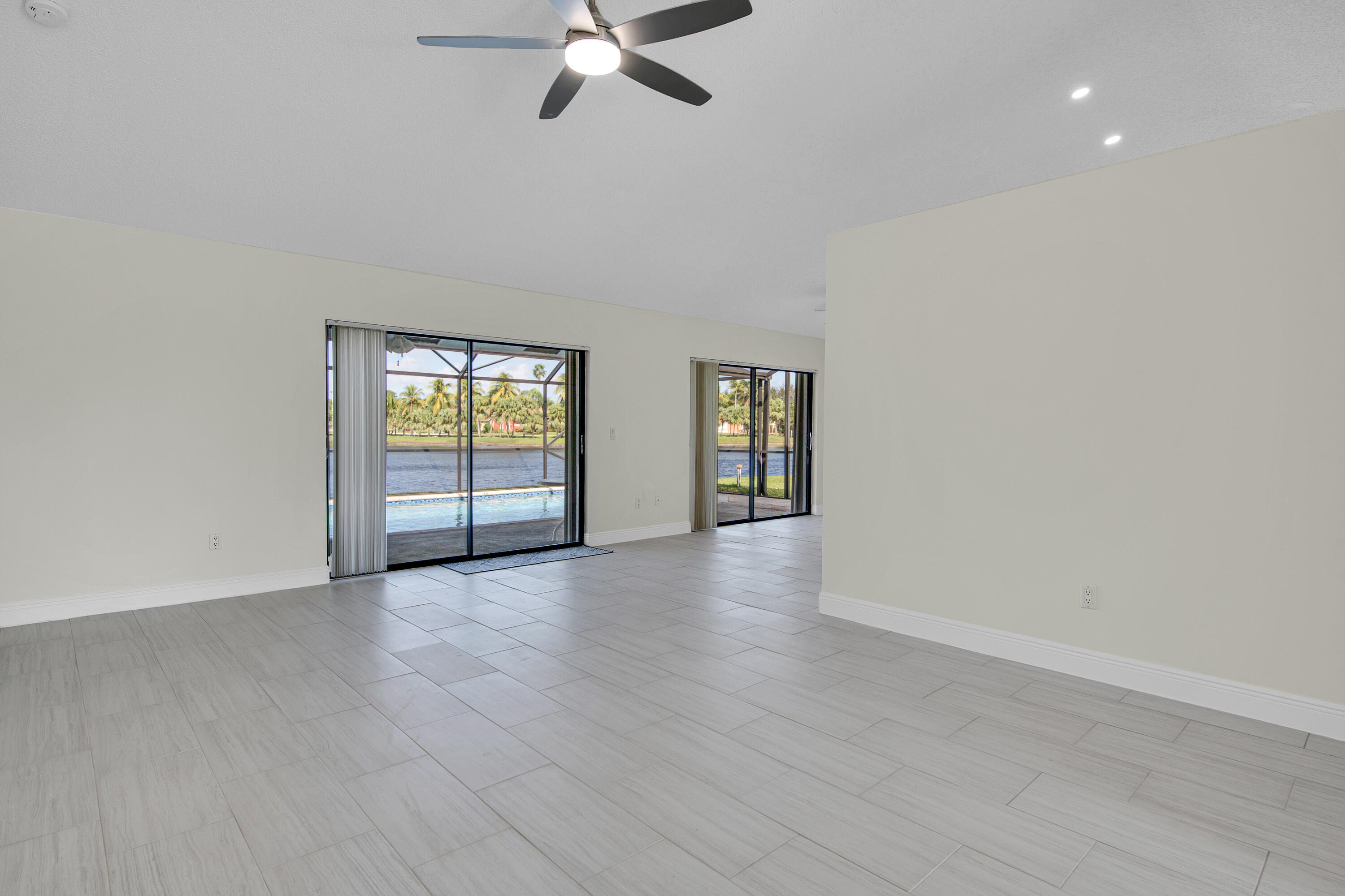 5625 Aspen Ridge Circle