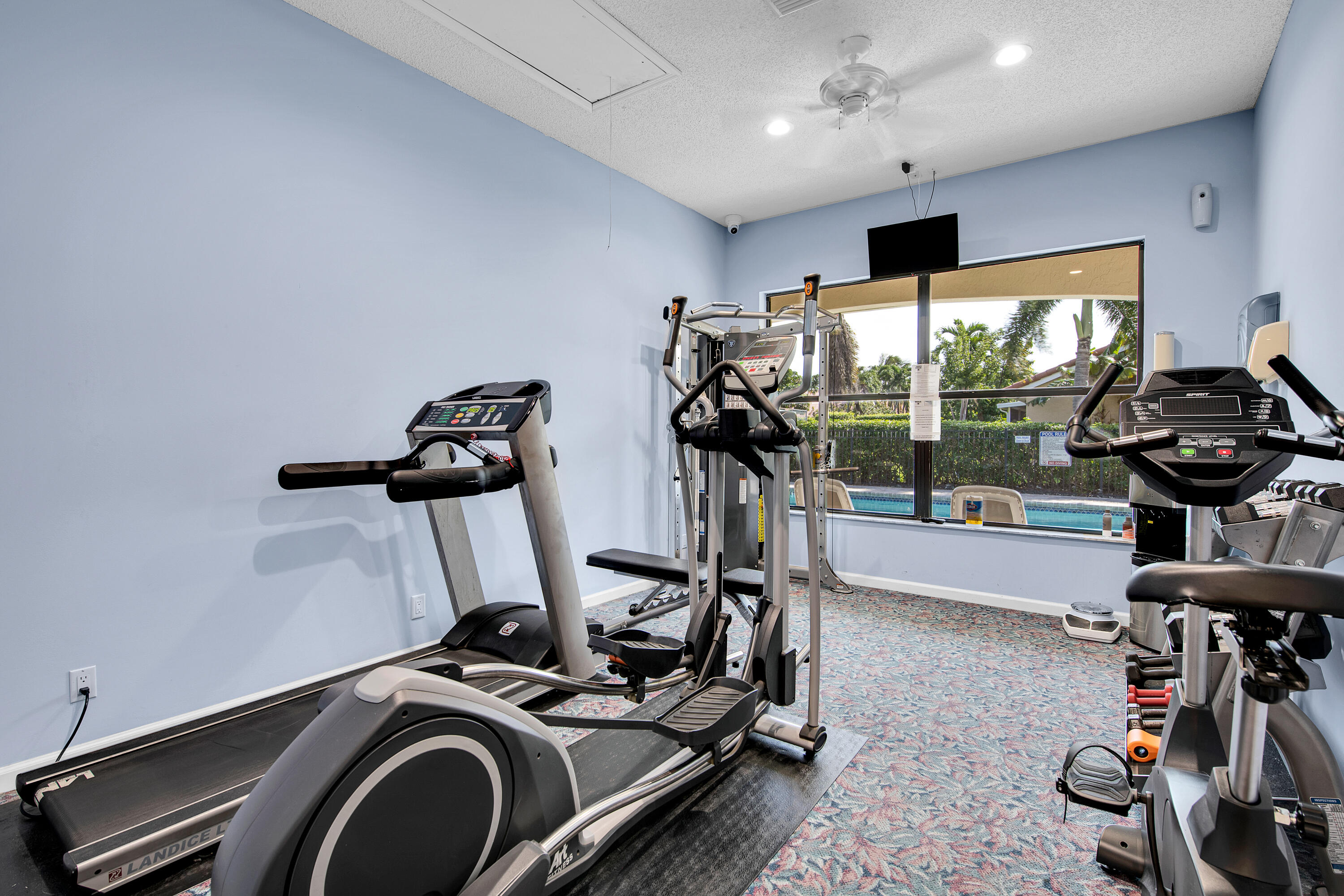 5625 Aspen Ridge Circle