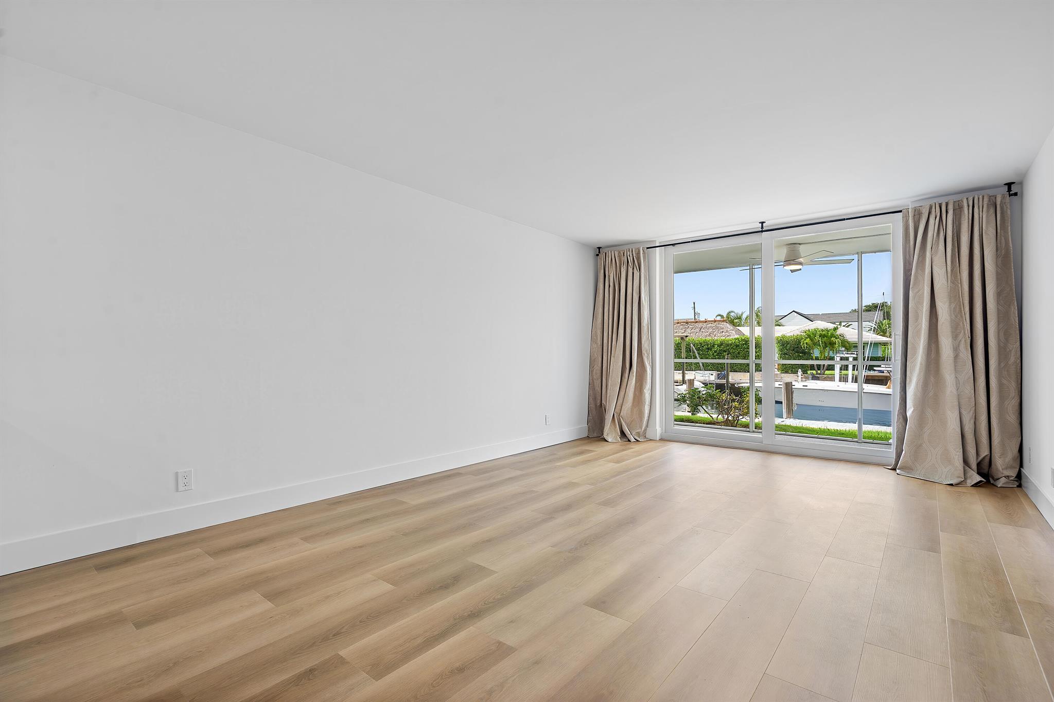 750 NE Spanish River Boulevard 1090