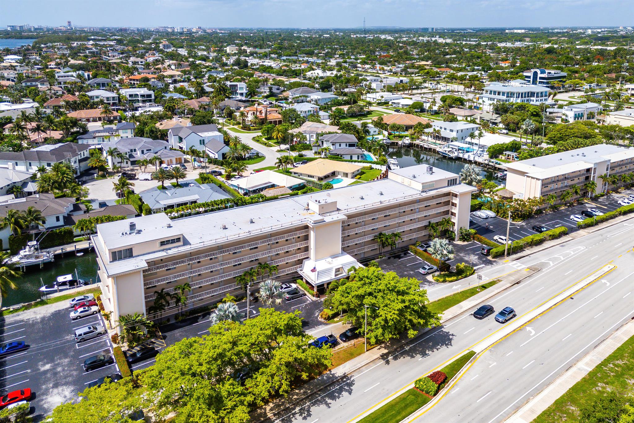 750 NE Spanish River Boulevard 1090