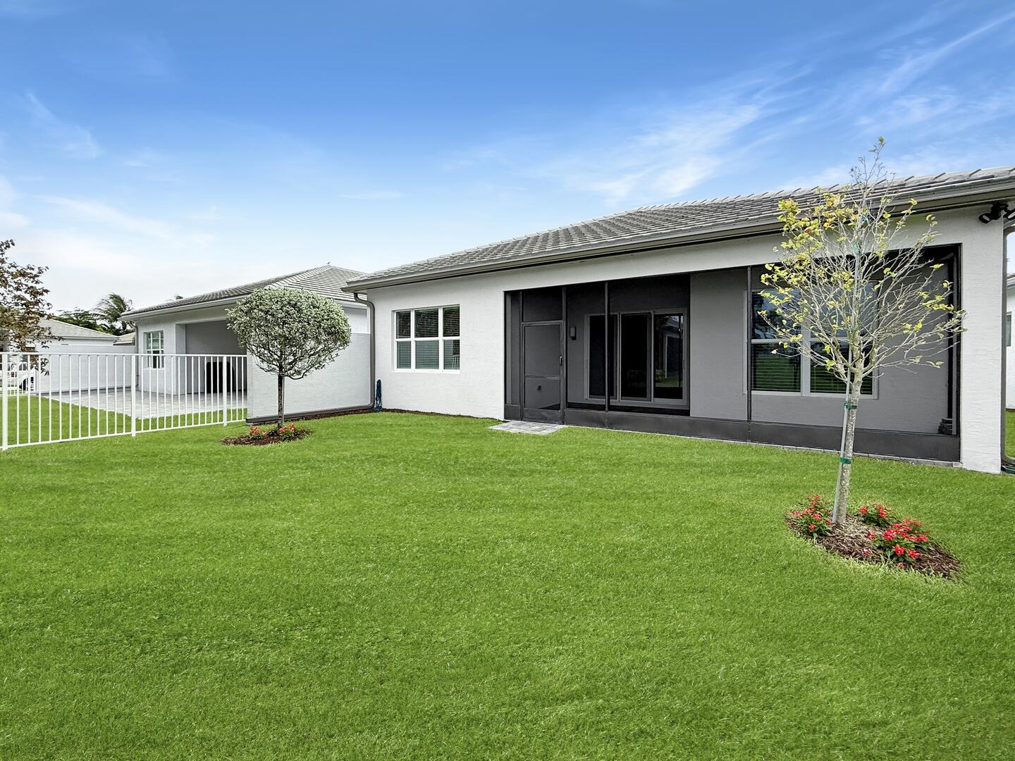 12611 Blue Seagrass Manor