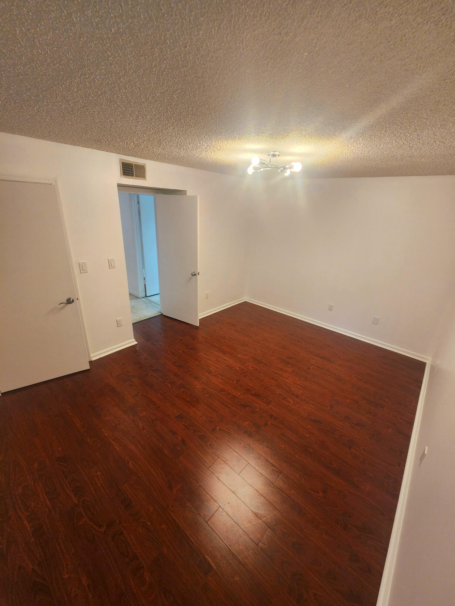 1020 Crystal C Way C, Delray Beach Unit: C