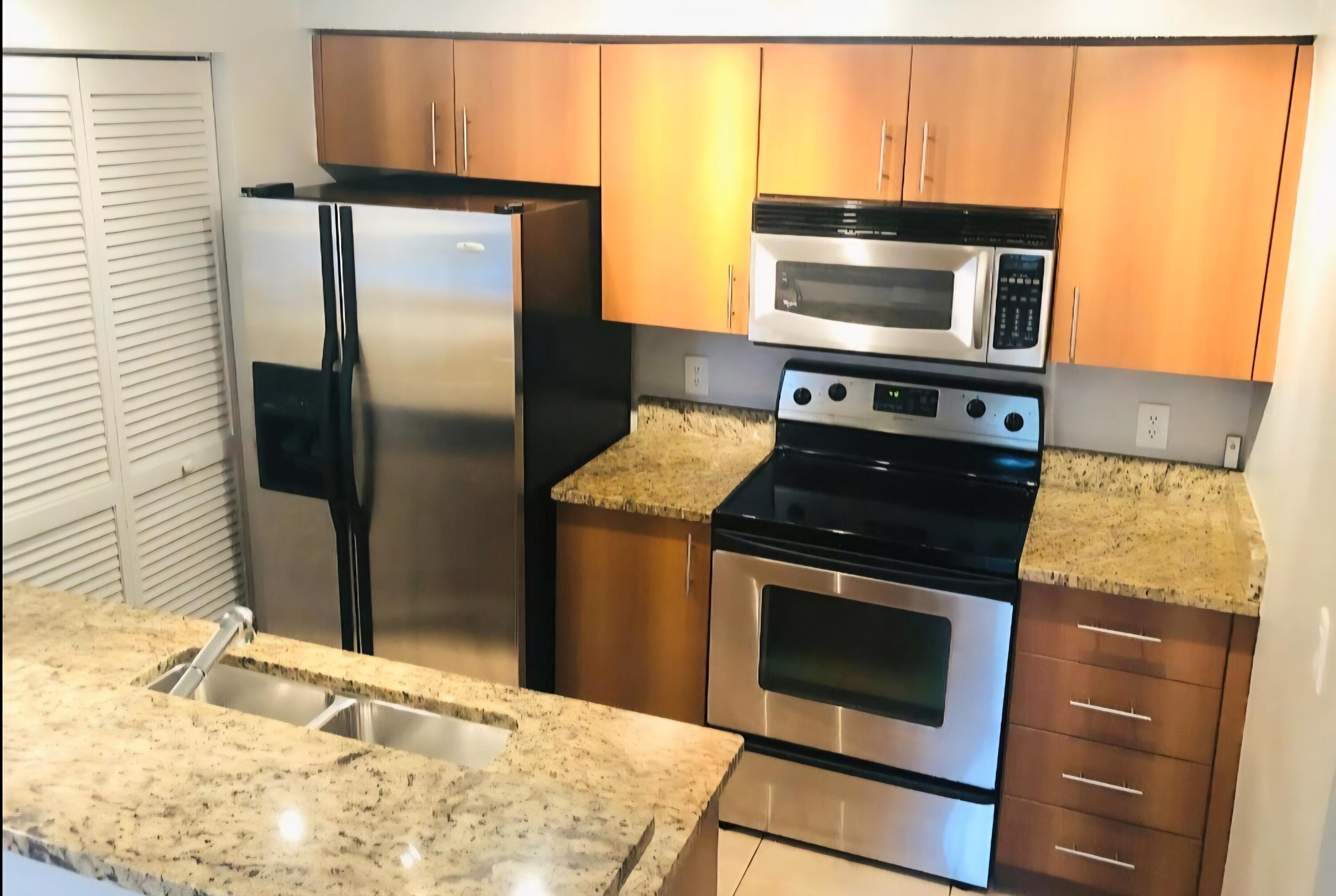 1020 Crystal C Way C, Delray Beach Unit: C