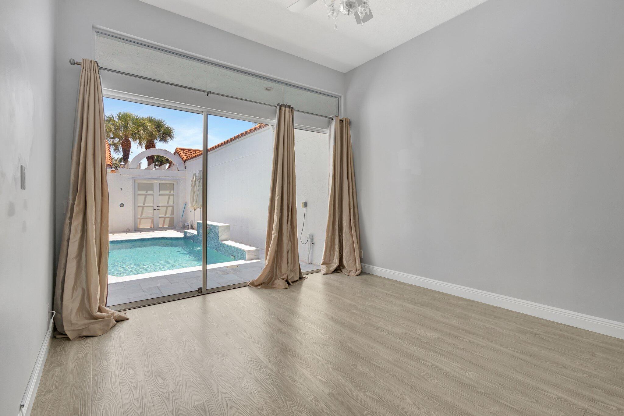 3807 Candlewood Court Court