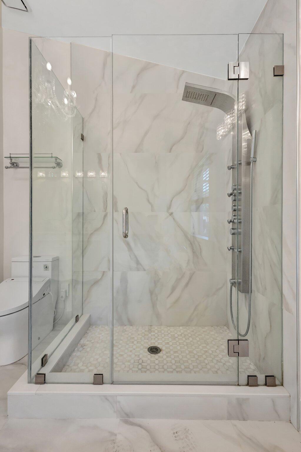 3807 Candlewood Court Court