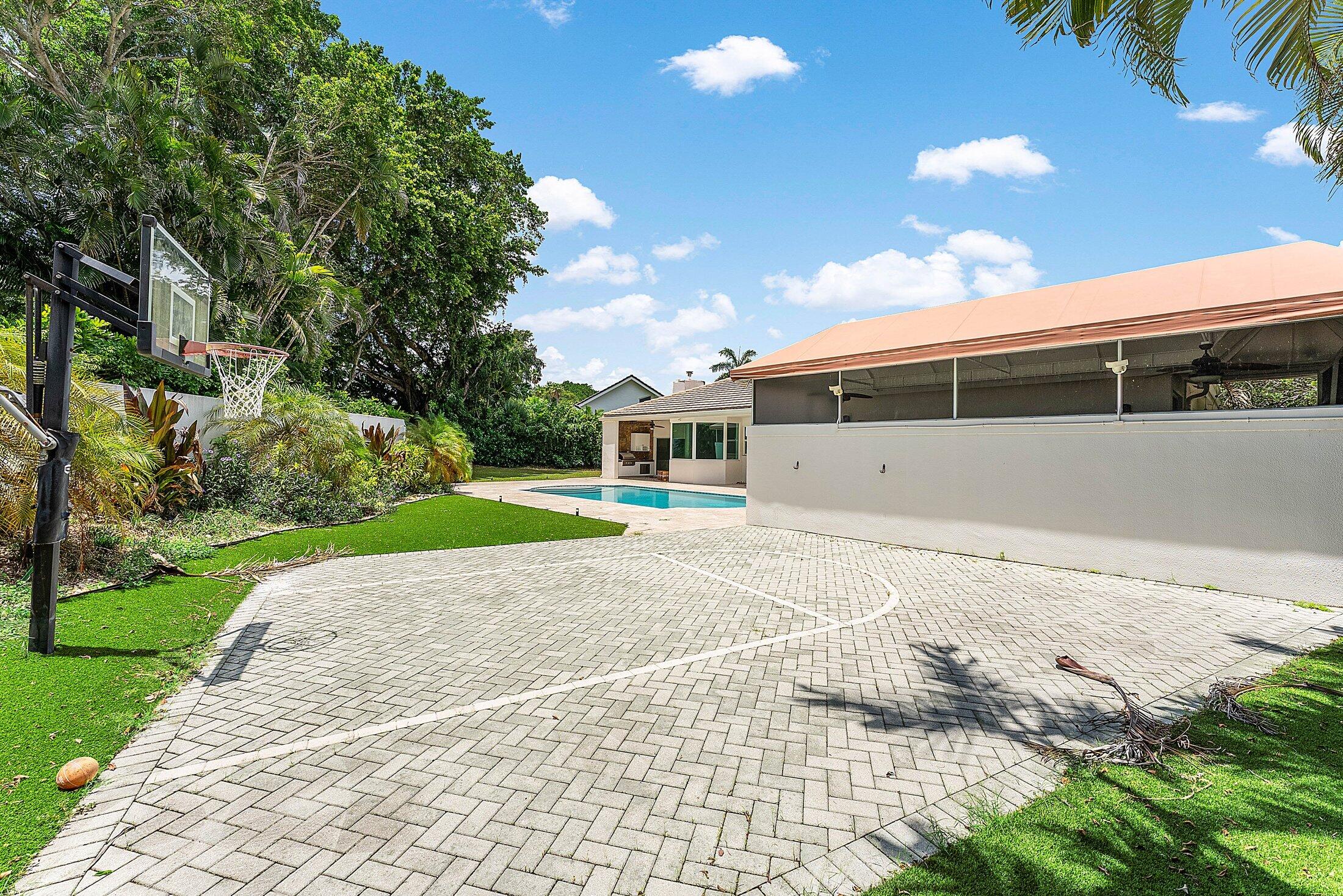 2297 NW 55th Street