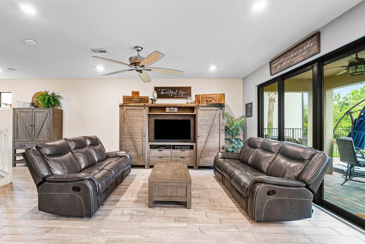 4819 Chantilly Road