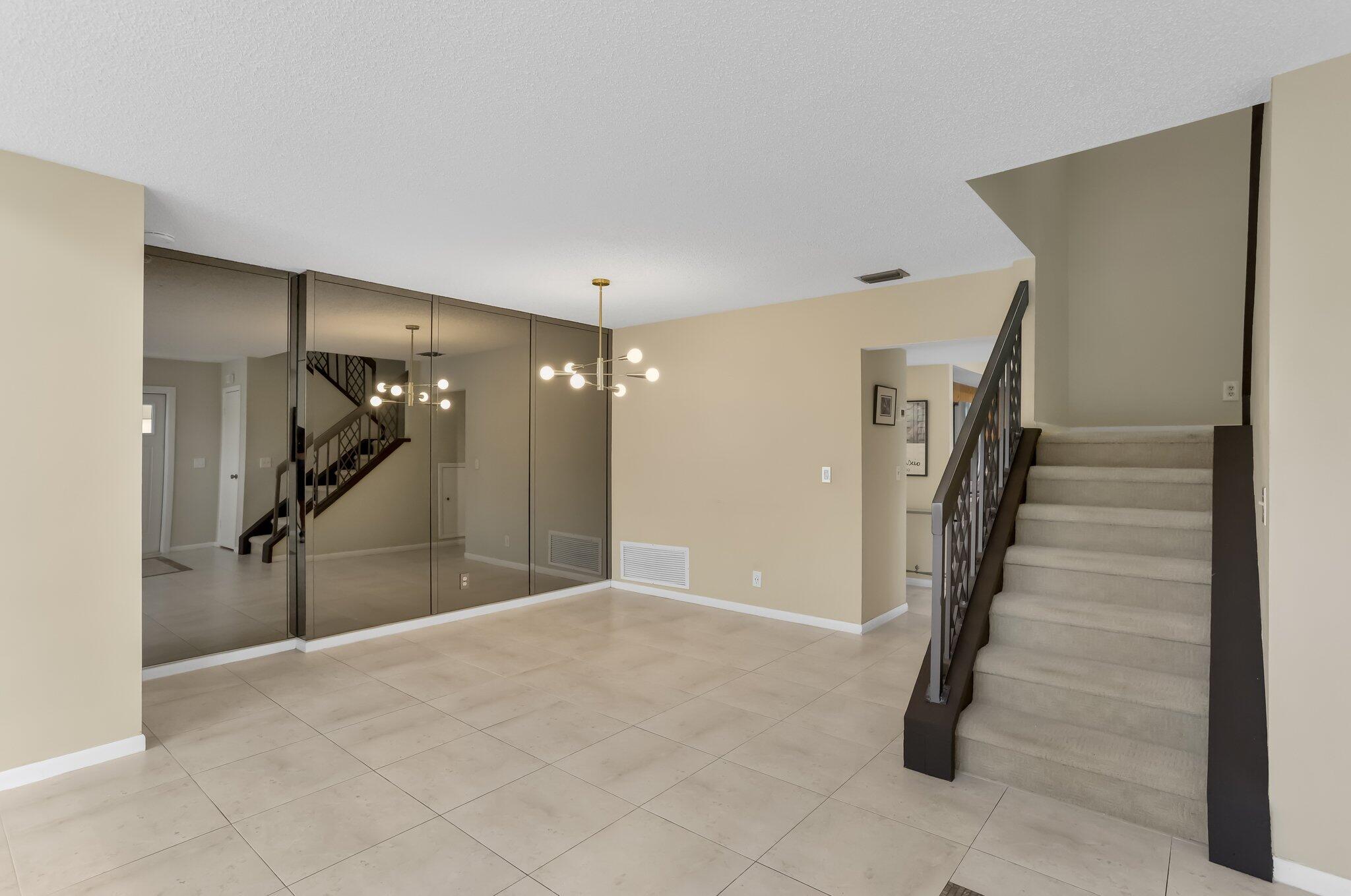 368 SW 29th Avenue