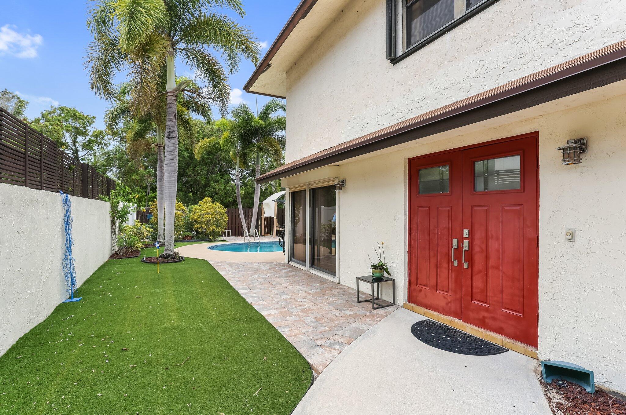 368 SW 29th Avenue
