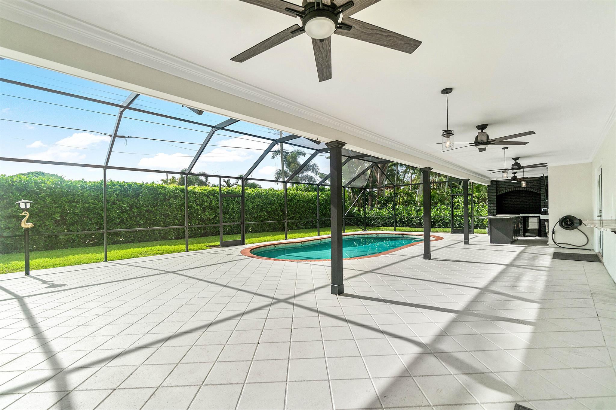 7652 Palm Road