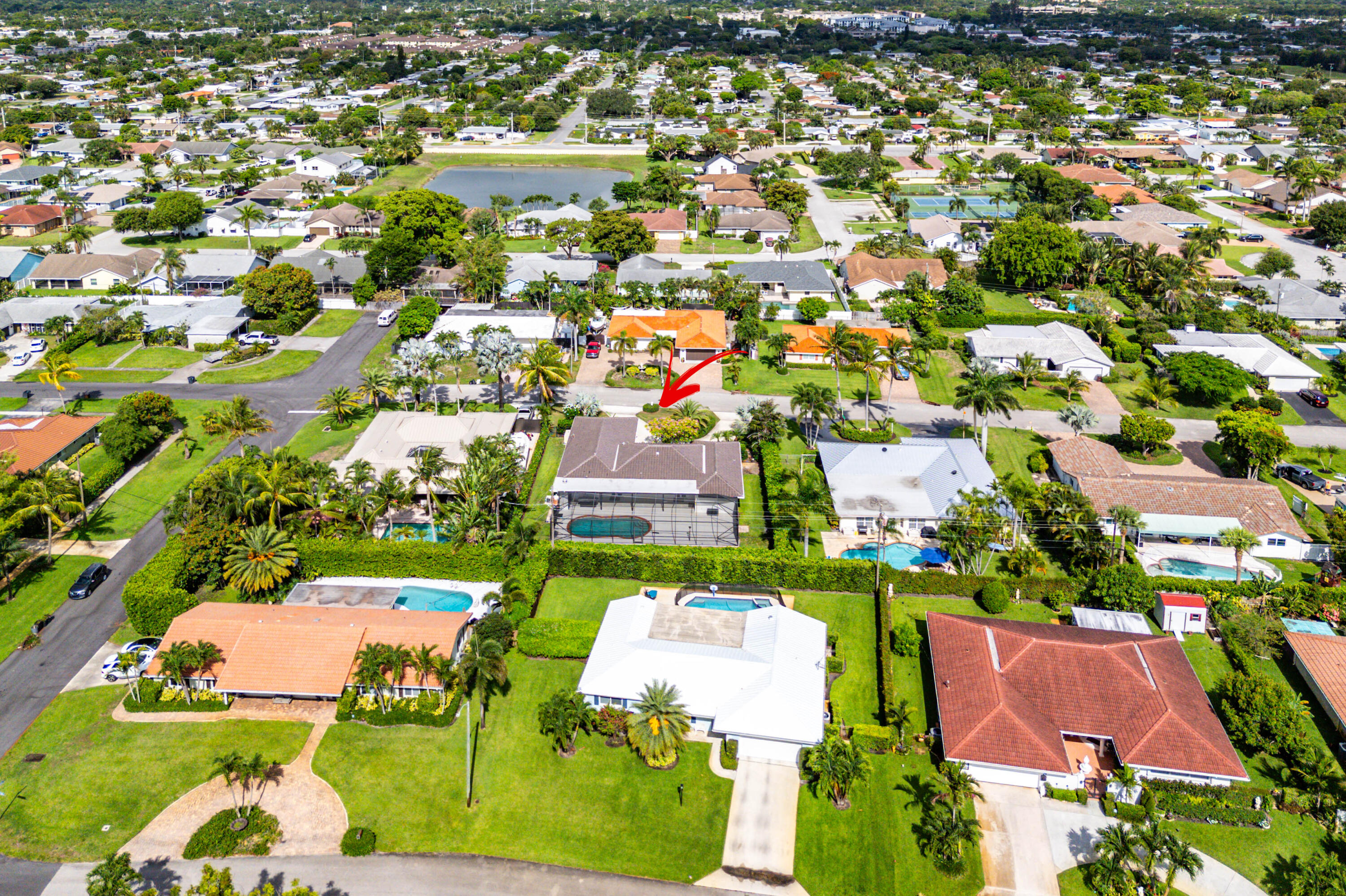 7652 Palm Road