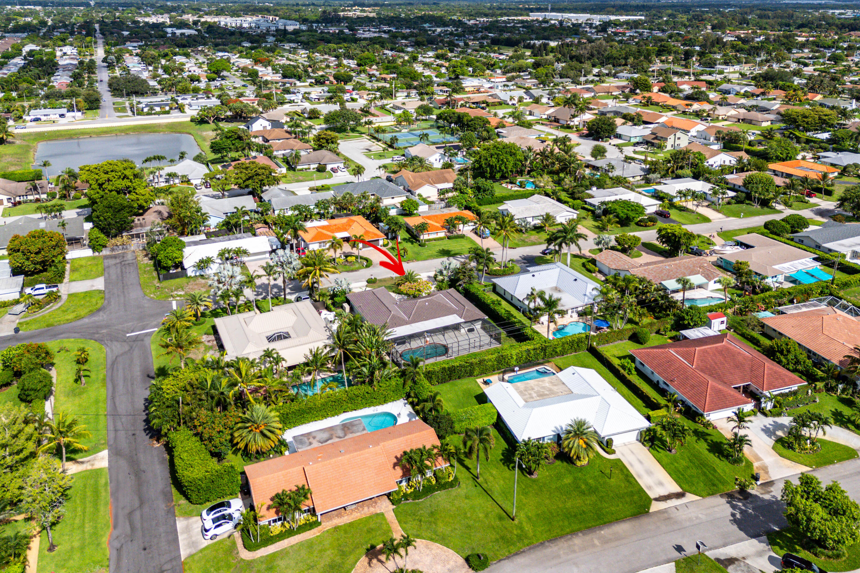 7652 Palm Road