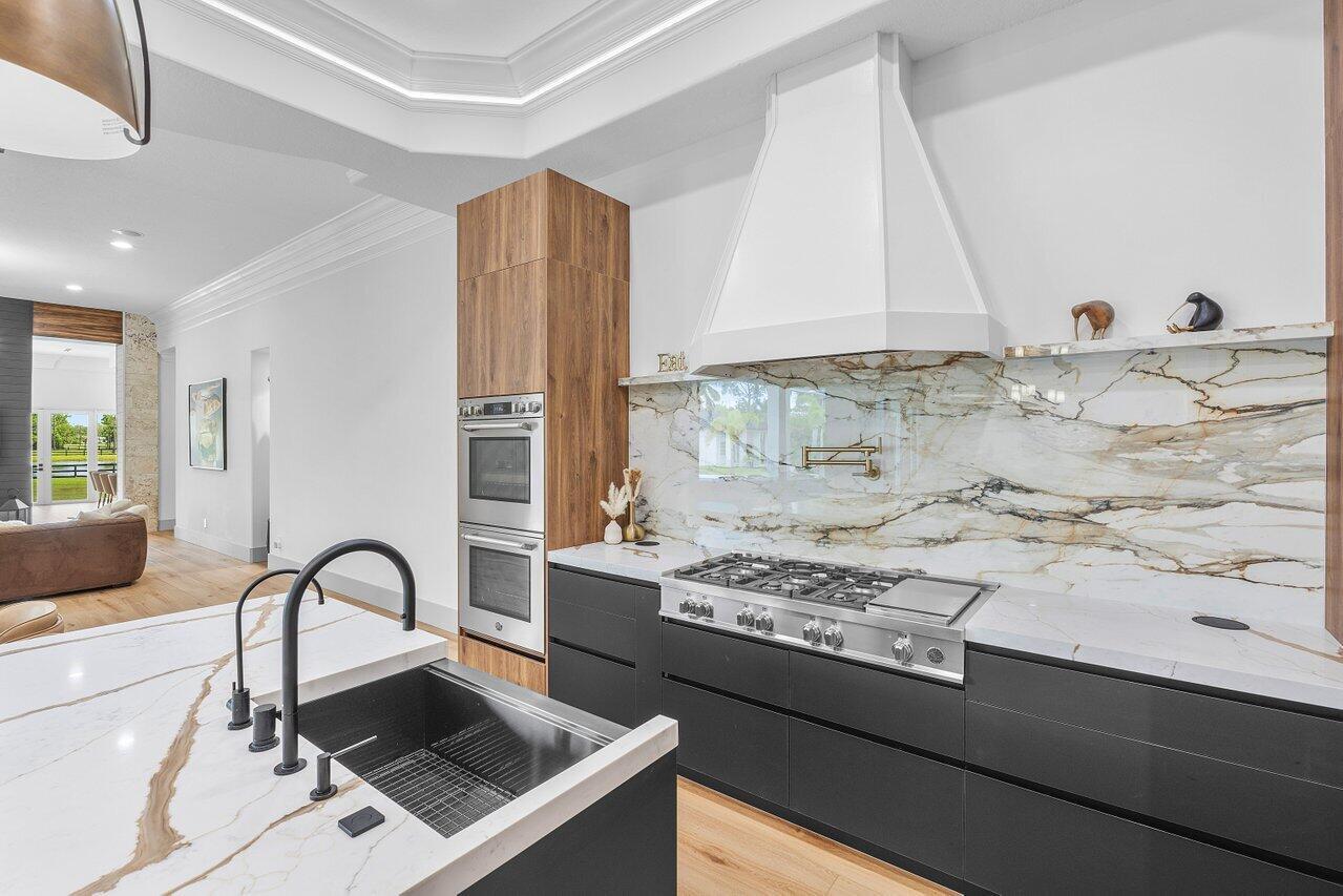 11533 Manatee Terrace 11533