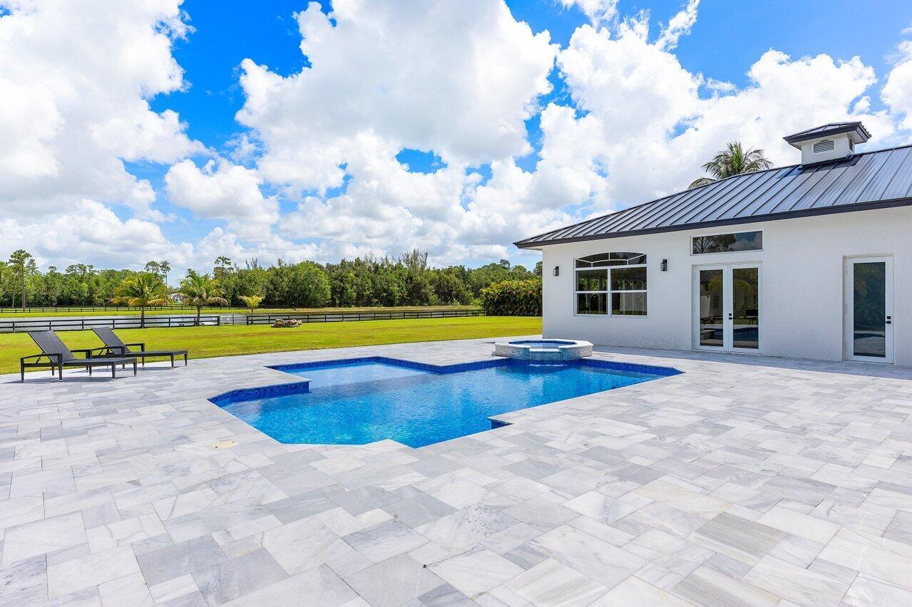 11533 Manatee Terrace 11533