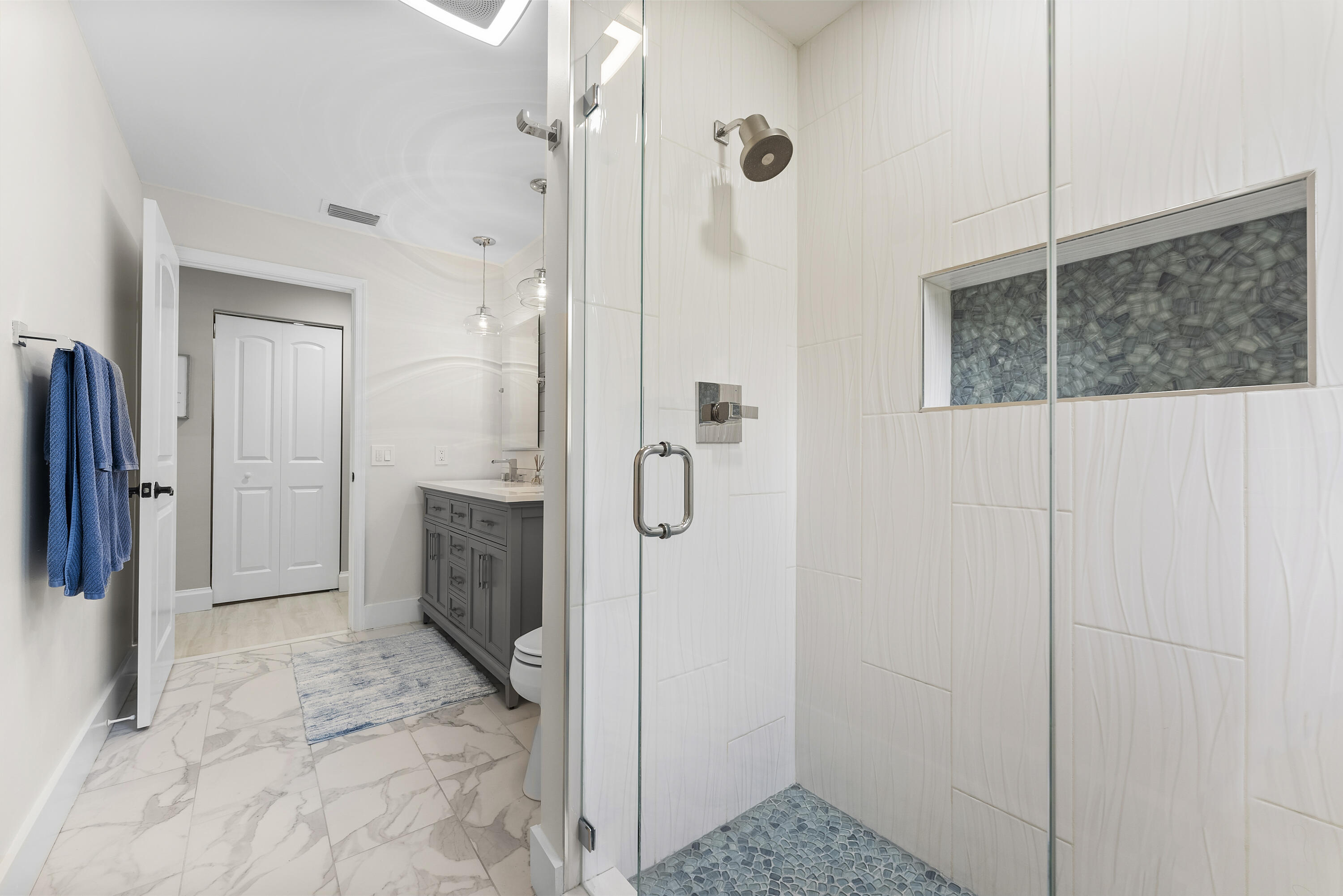 11740 Island Lakes Lane