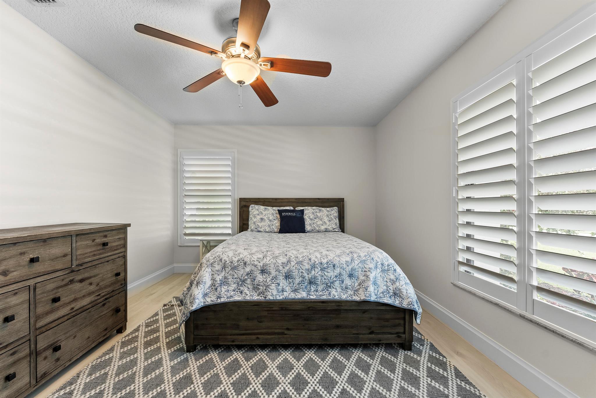 11740 Island Lakes Lane