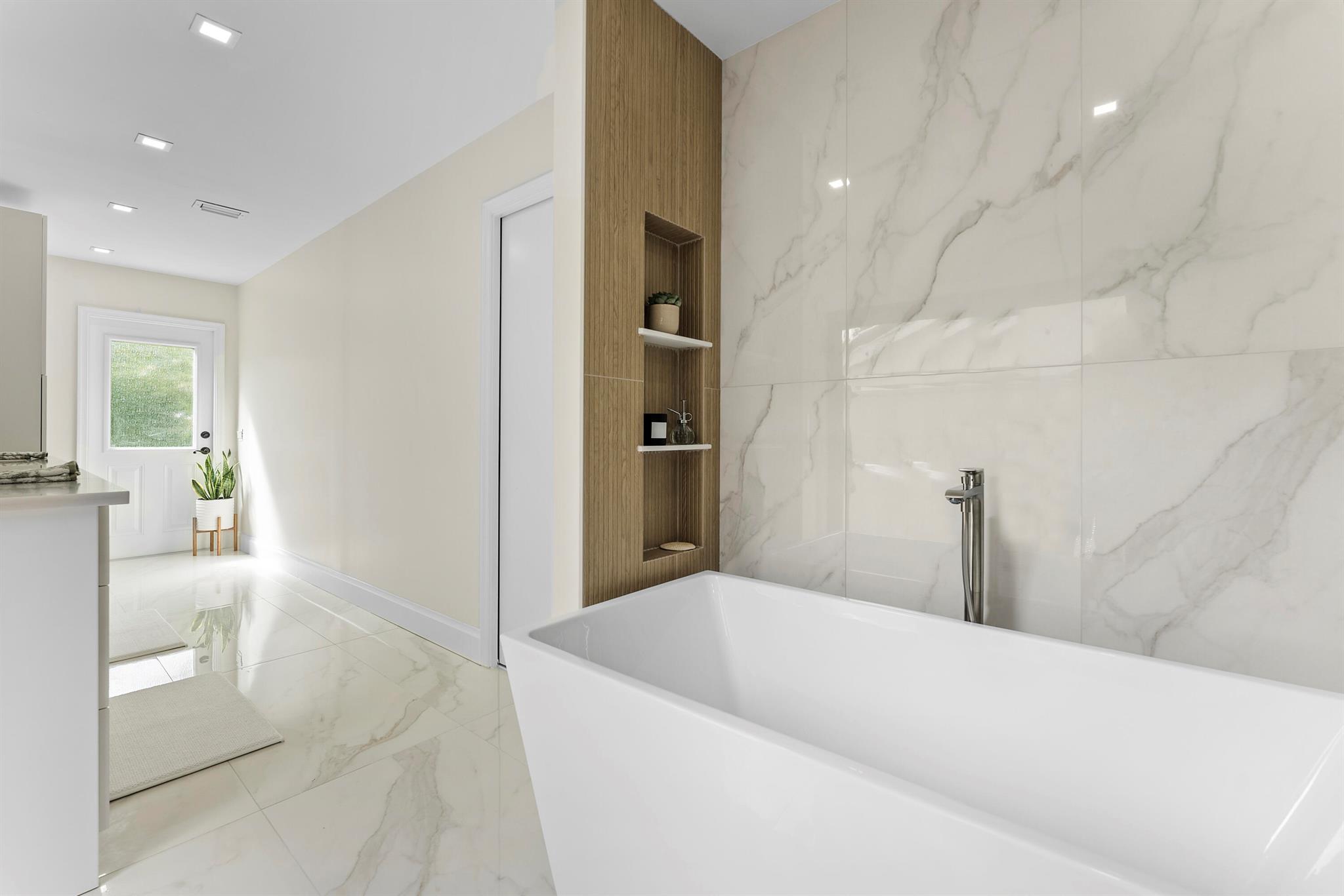 11740 Island Lakes Lane