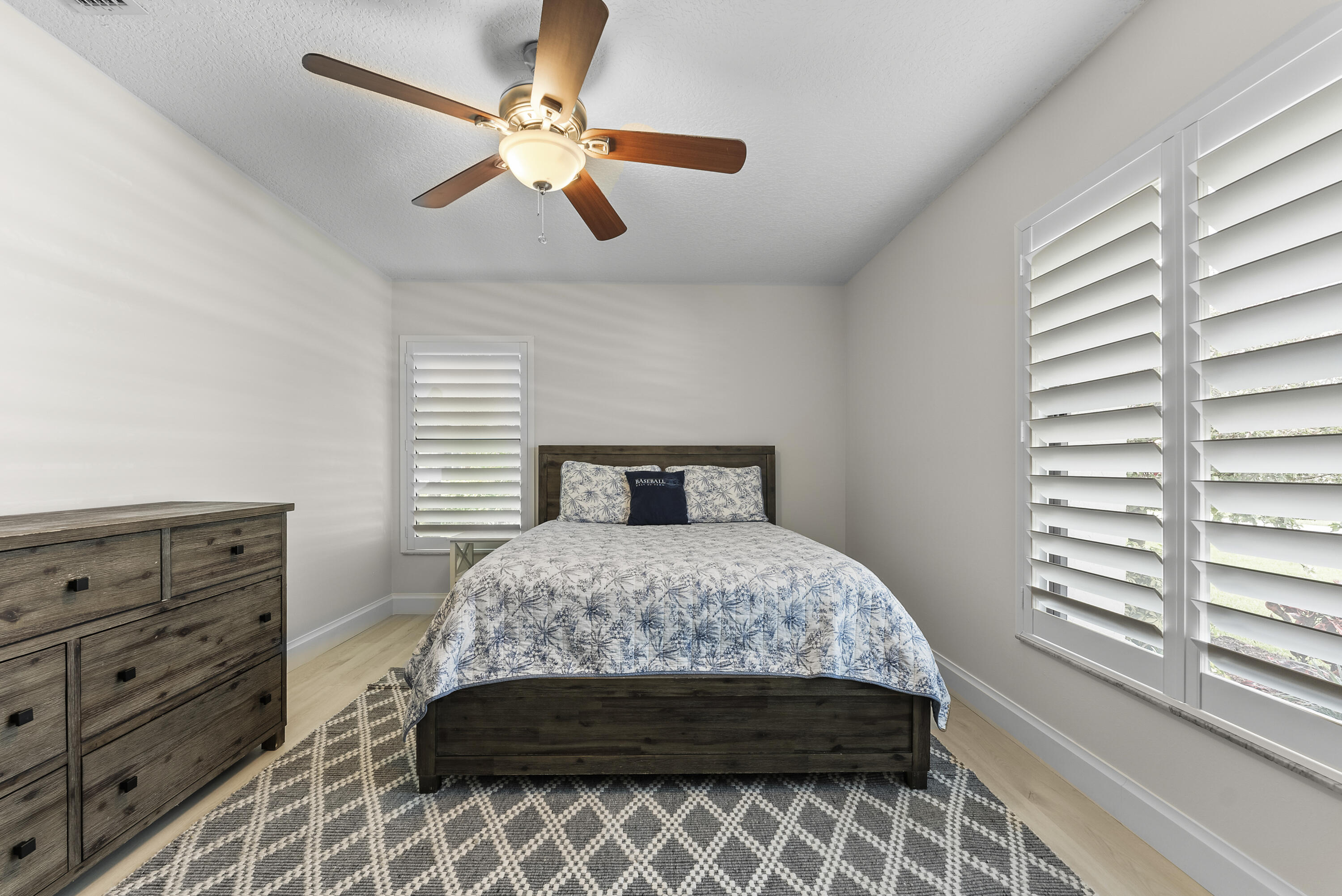 11740 Island Lakes Lane