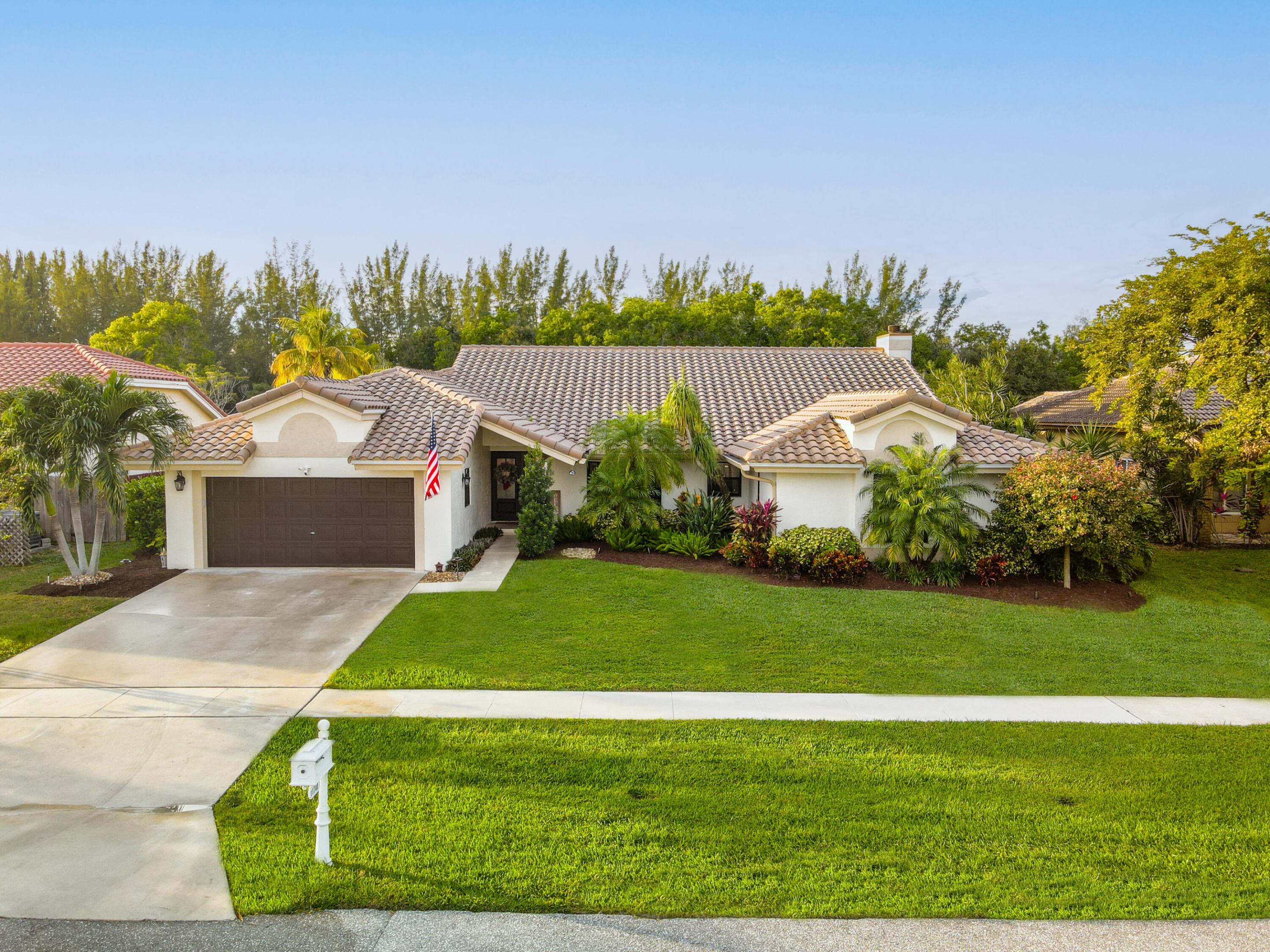 11740 Island Lakes Lane
