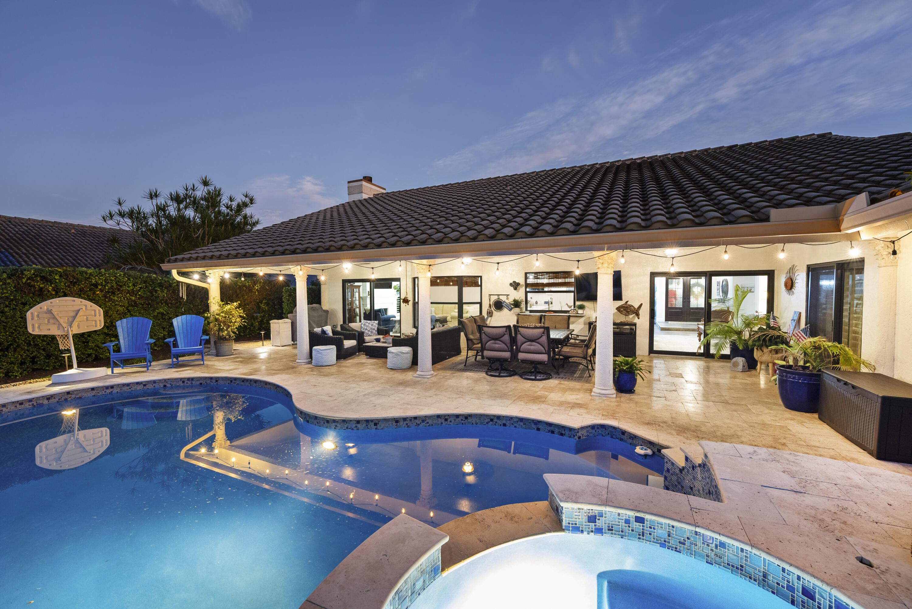 11740 Island Lakes Lane