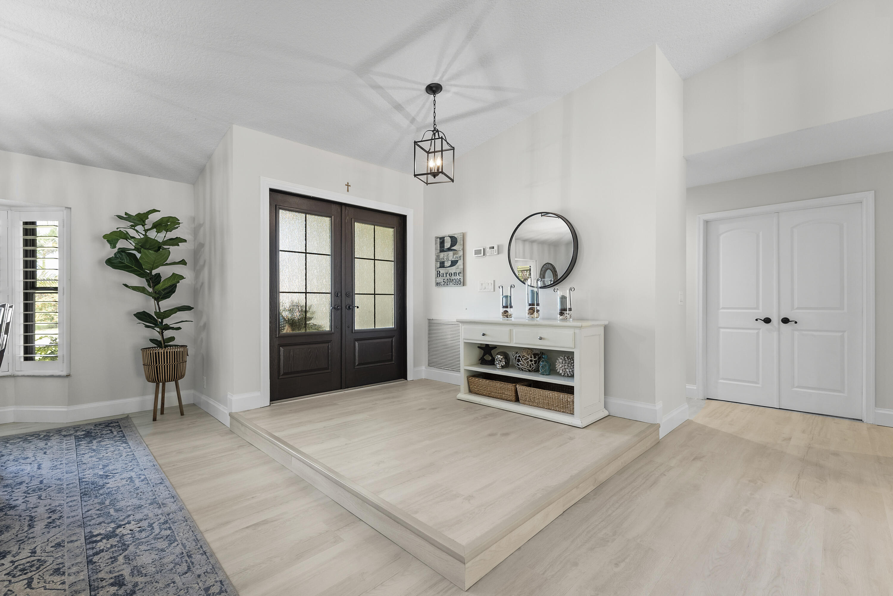 11740 Island Lakes Lane