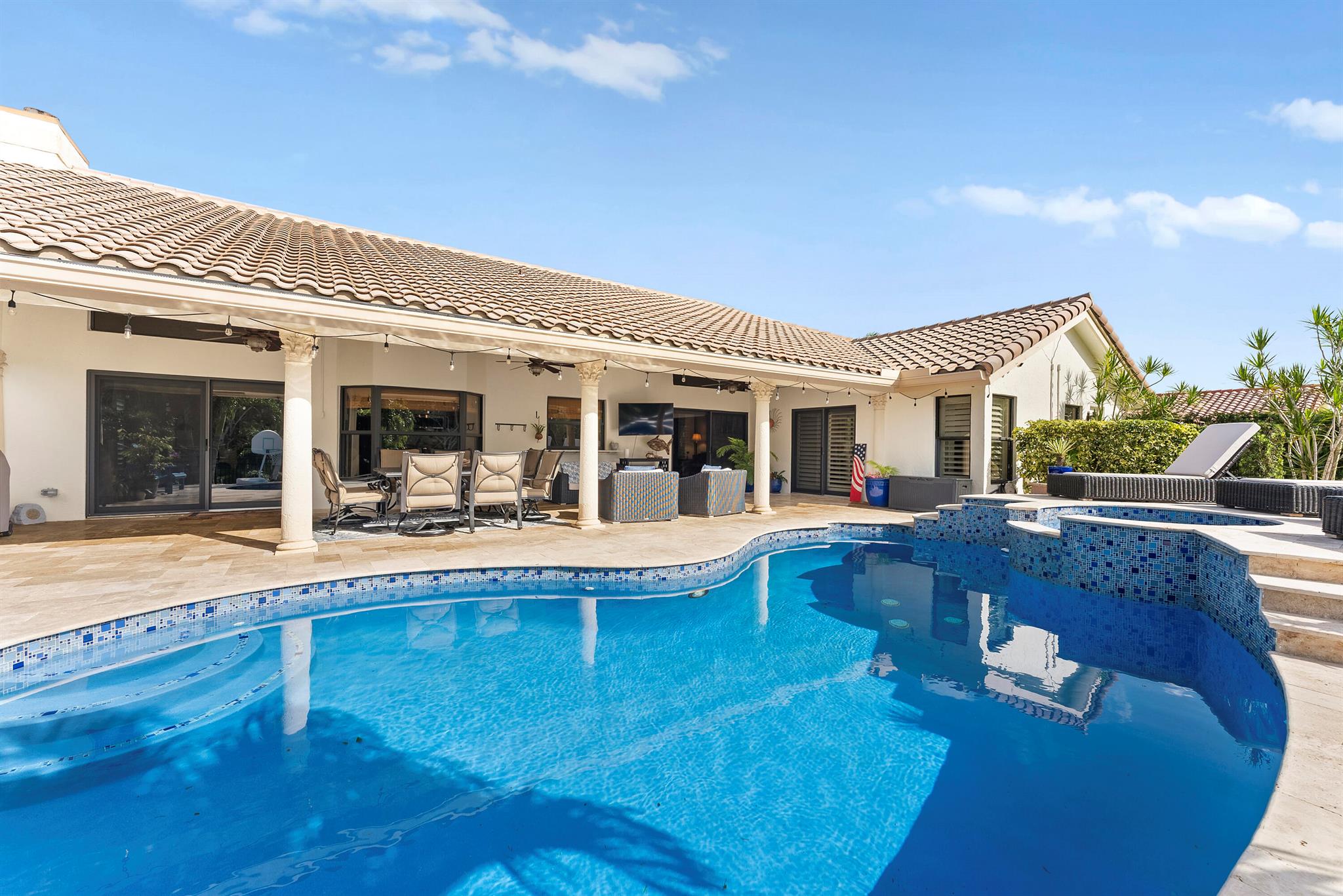 11740 Island Lakes Lane