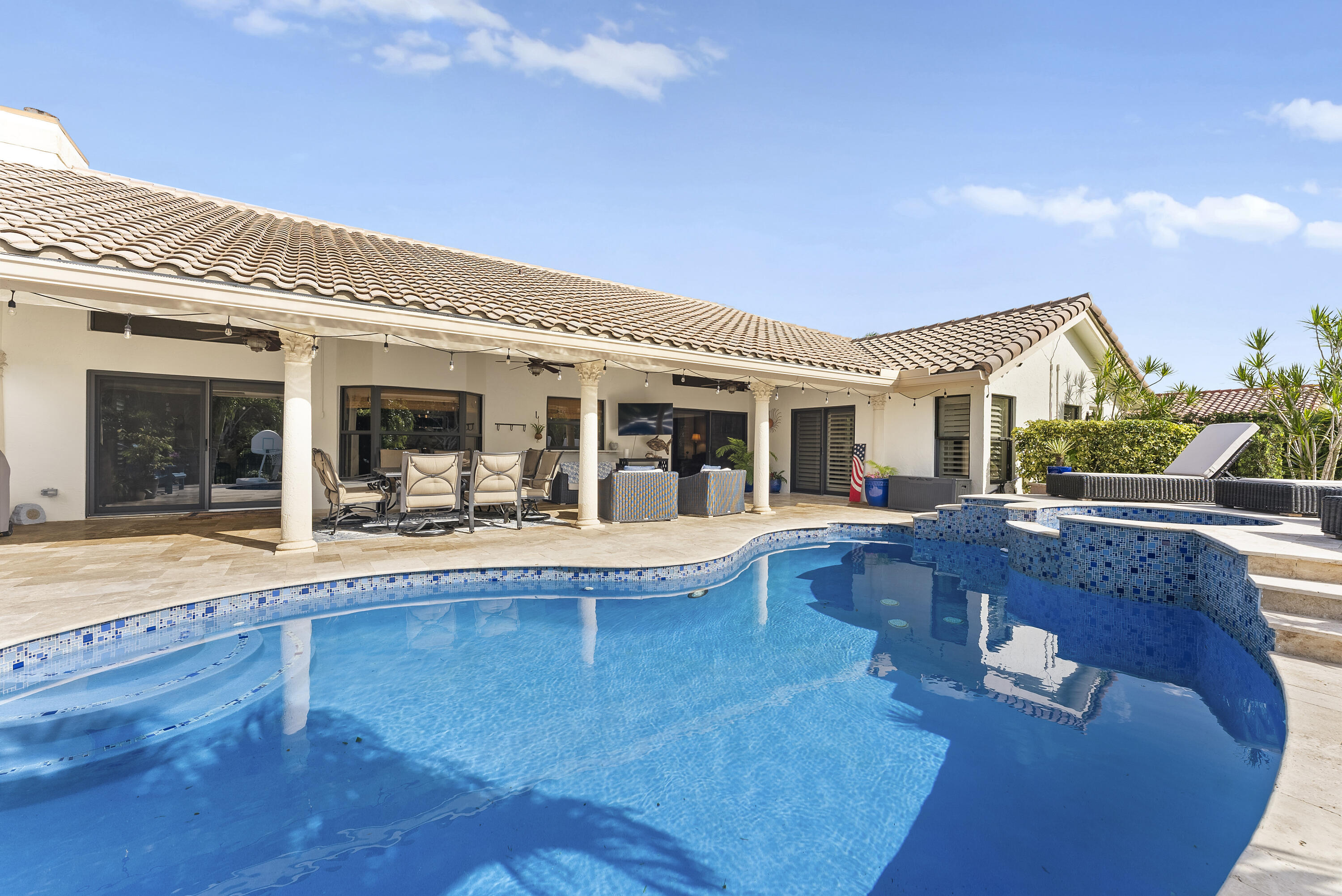 11740 Island Lakes Lane