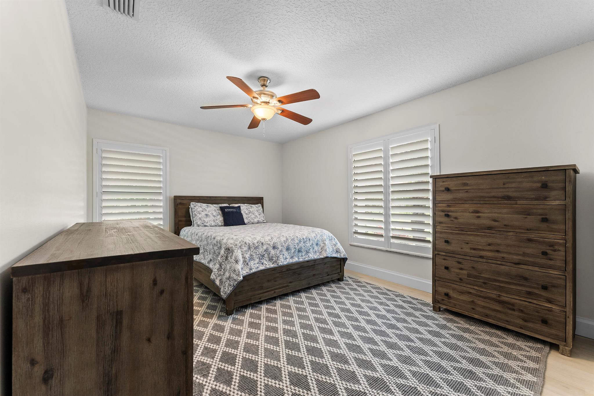 11740 Island Lakes Lane