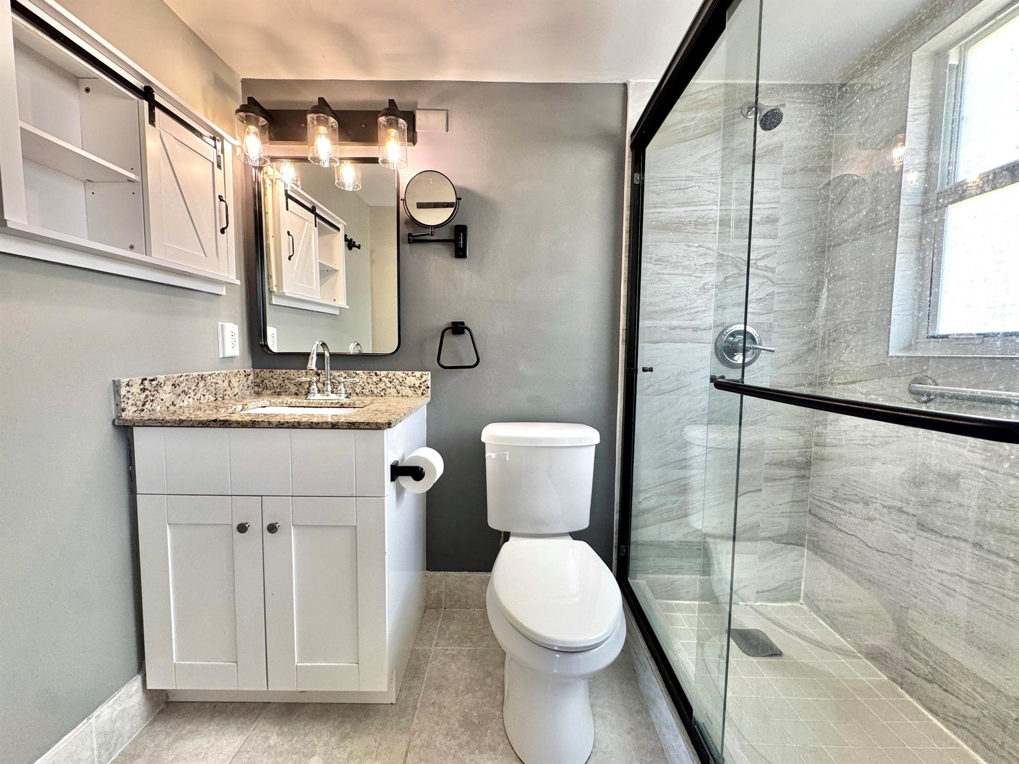 249 Newport P 249