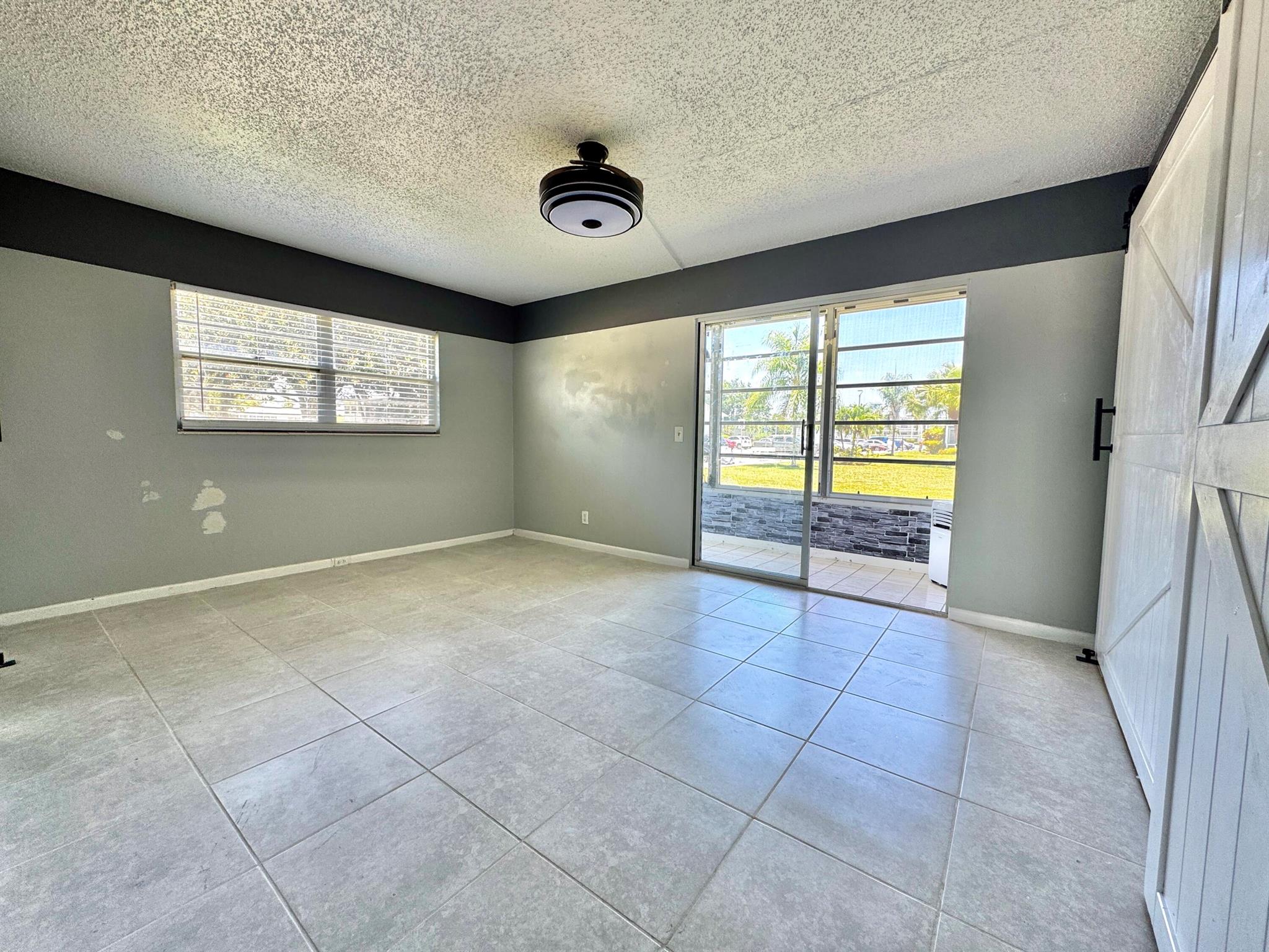 249 Newport P 249