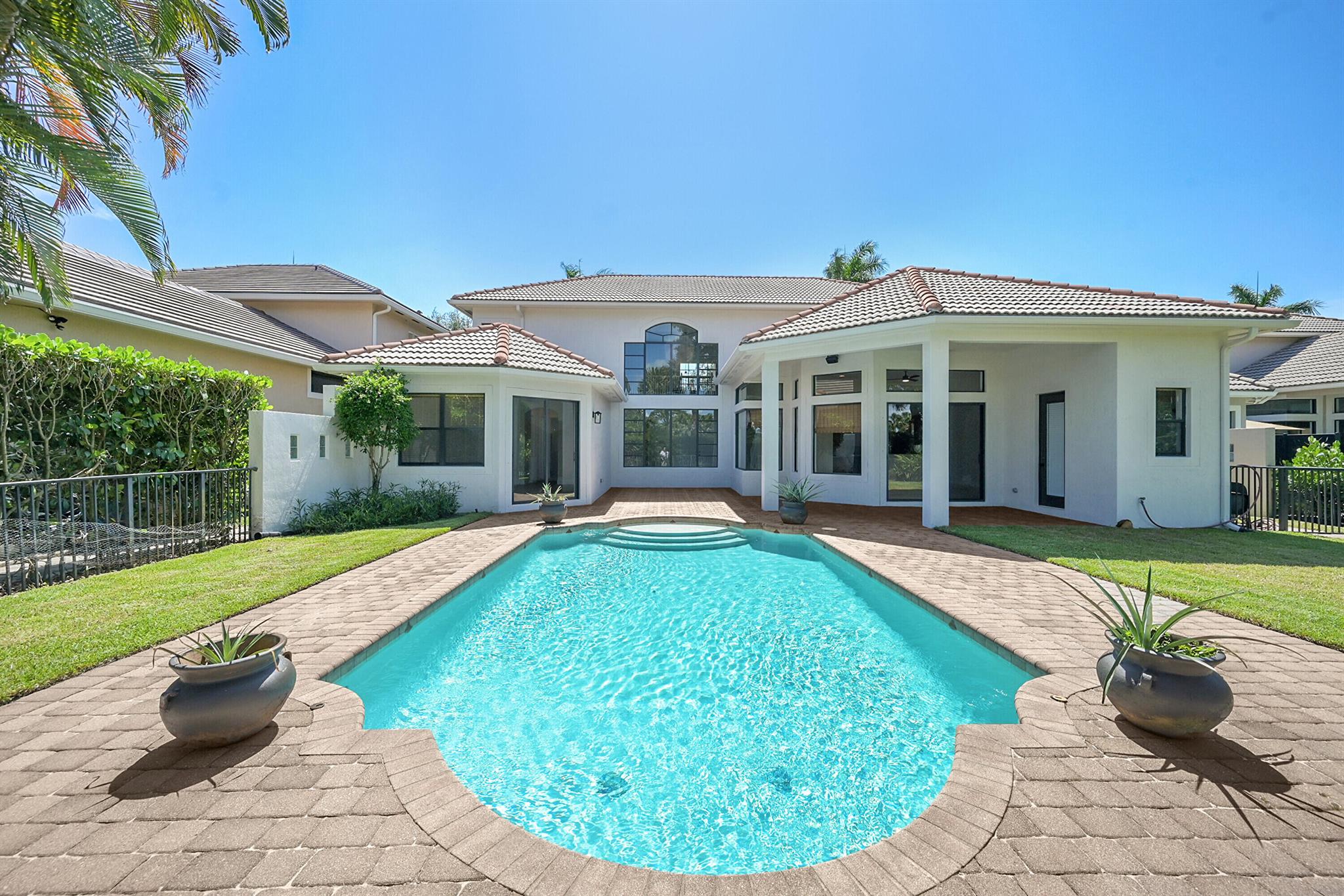 16210 Rosecroft Ter Terrace