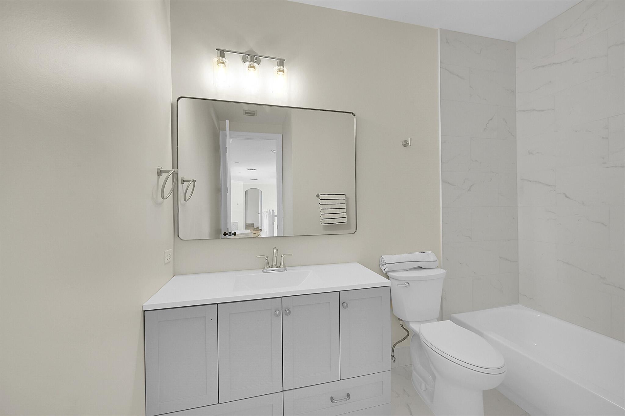 16210 Rosecroft Ter Terrace