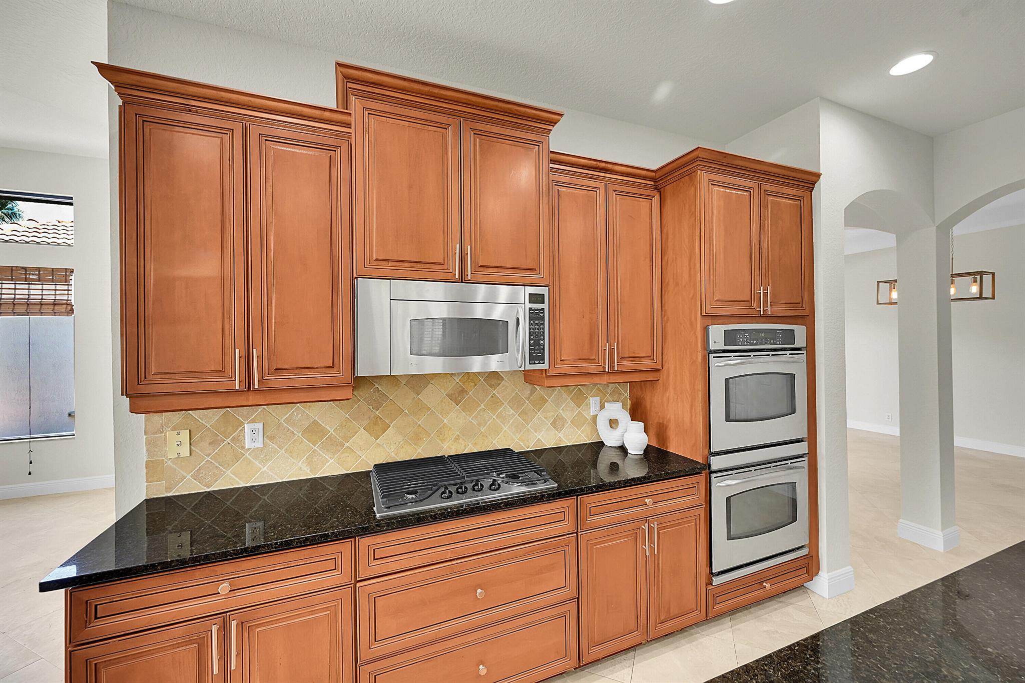 16210 Rosecroft Ter Terrace