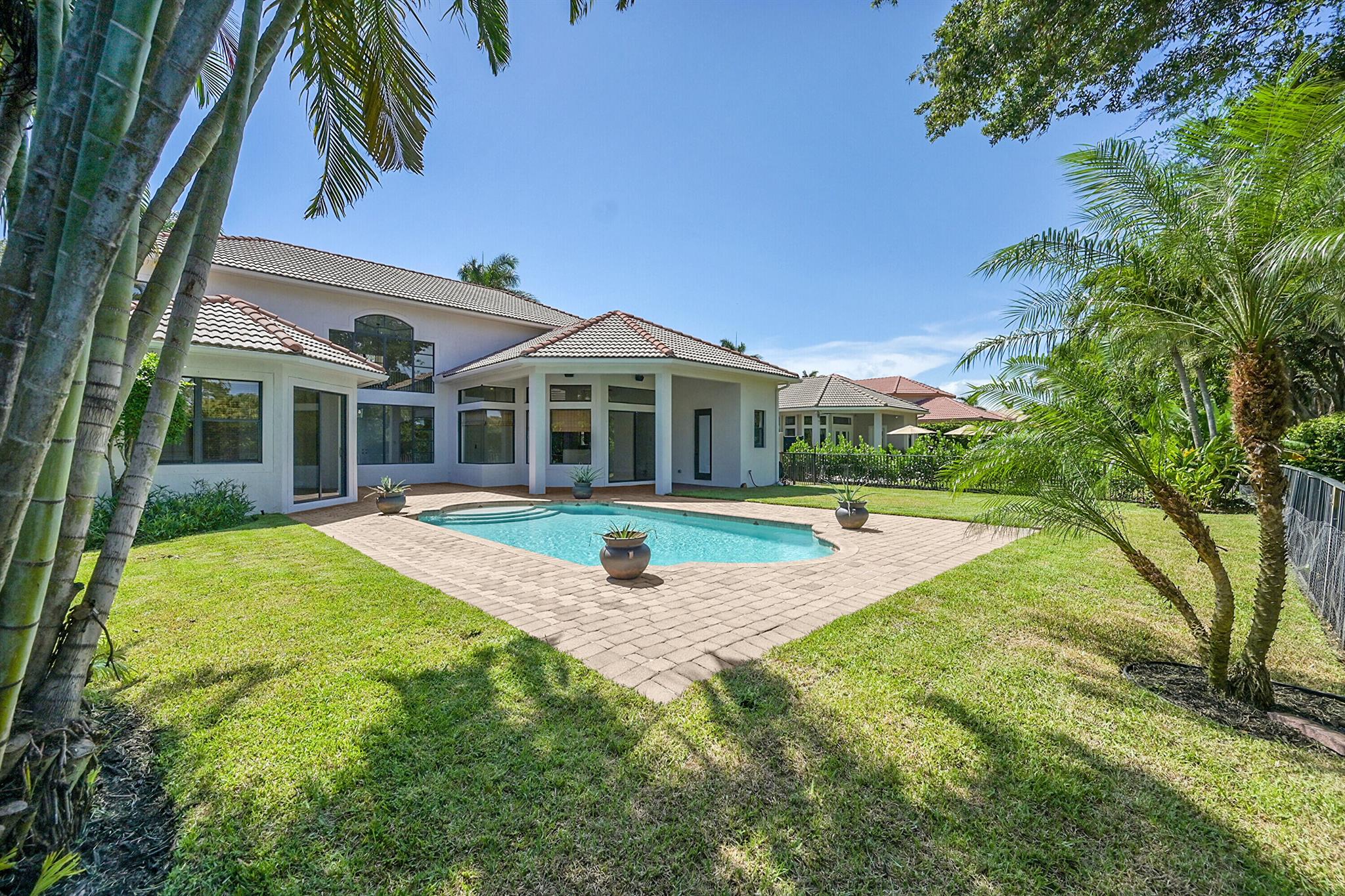 16210 Rosecroft Ter Terrace