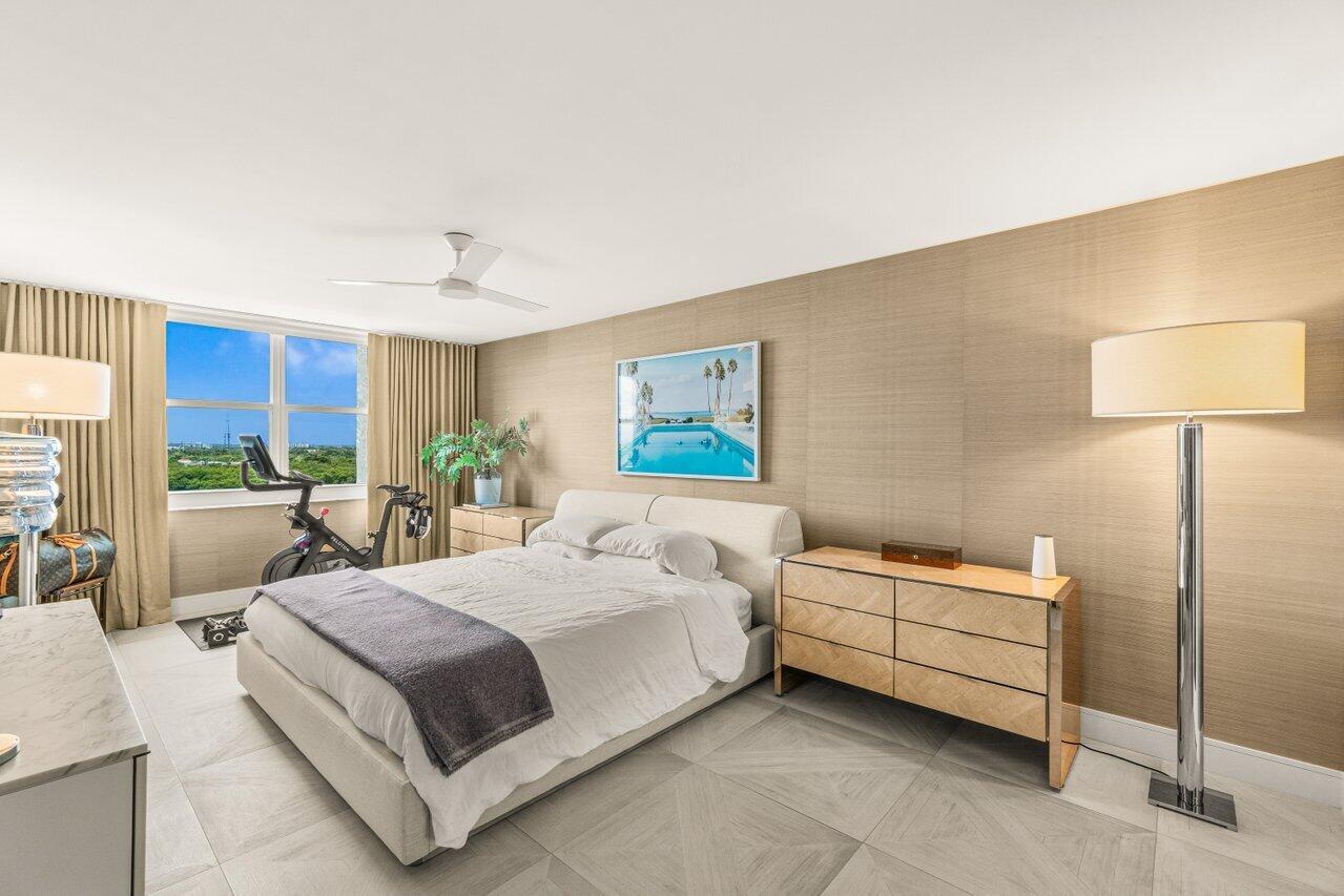 2003 N Ocean Boulevard 905