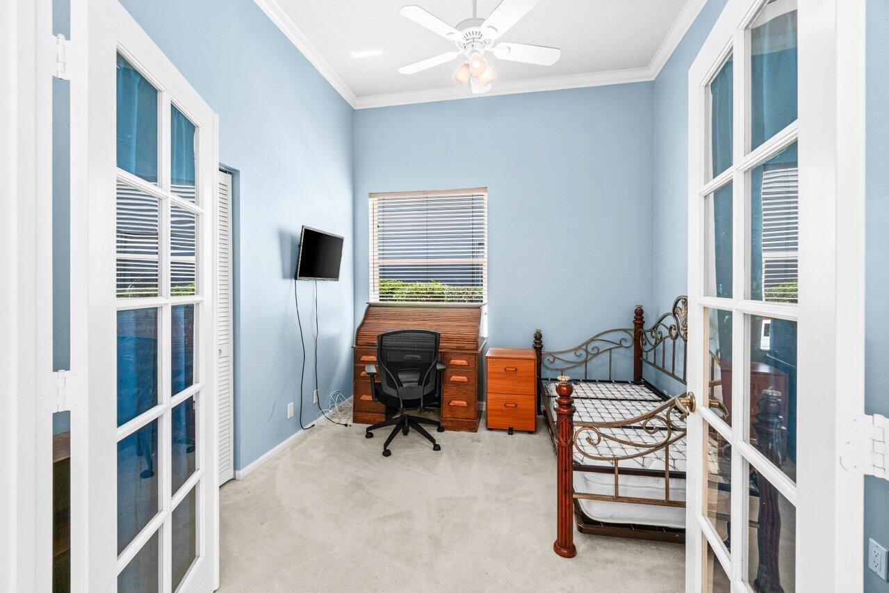 5946 Bay Hill Circle