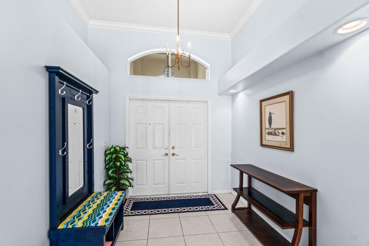 5946 Bay Hill Circle