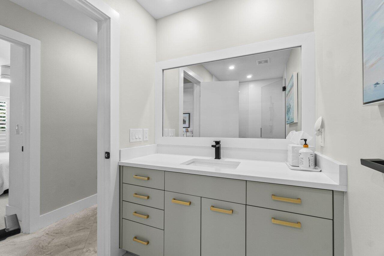 6812 Willow Wood Drive 802