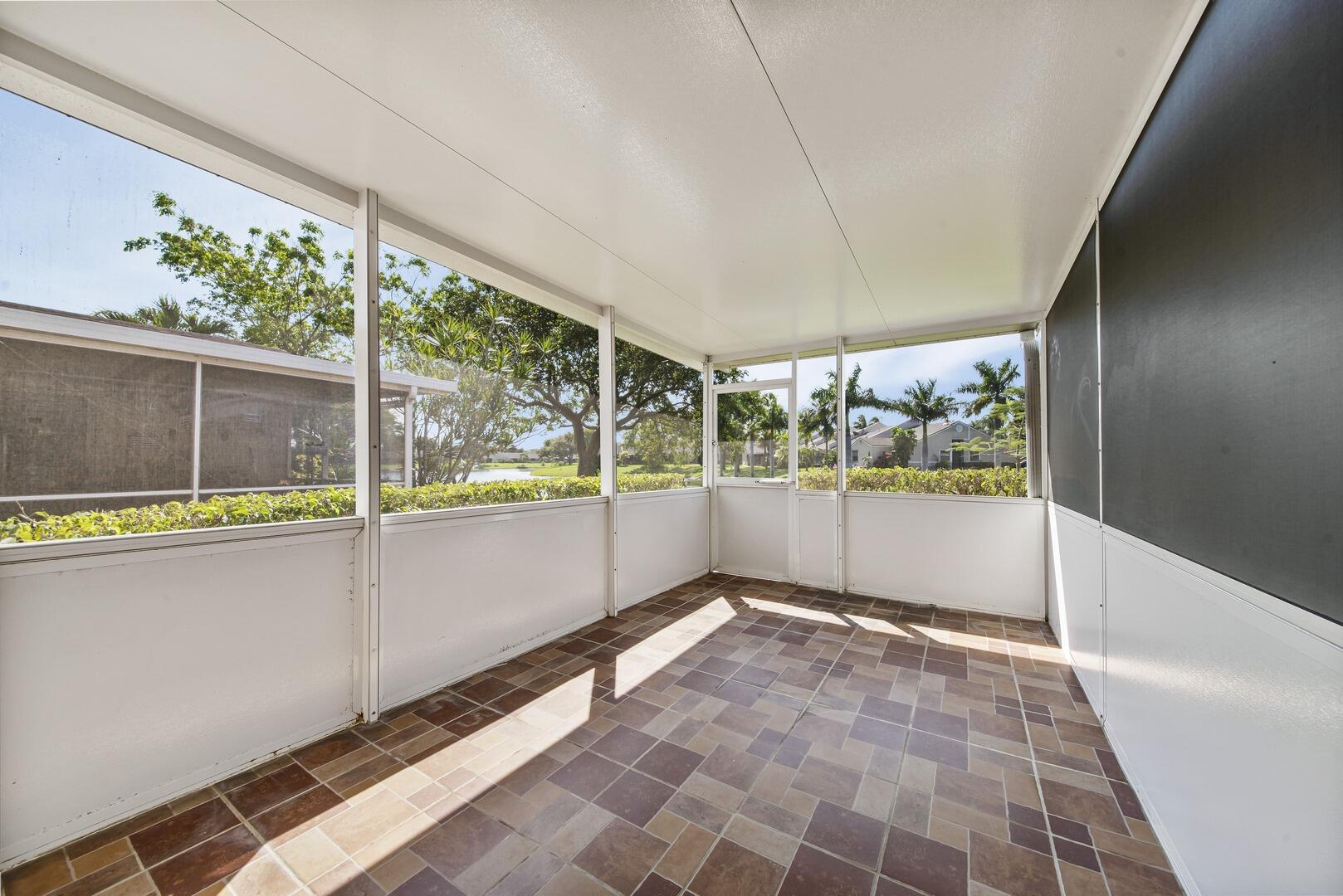 1132 W Lakes Drive, Deerfield Beach