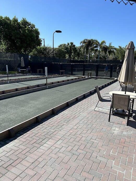 9916 E Tallyrand Drive, Lake Worth